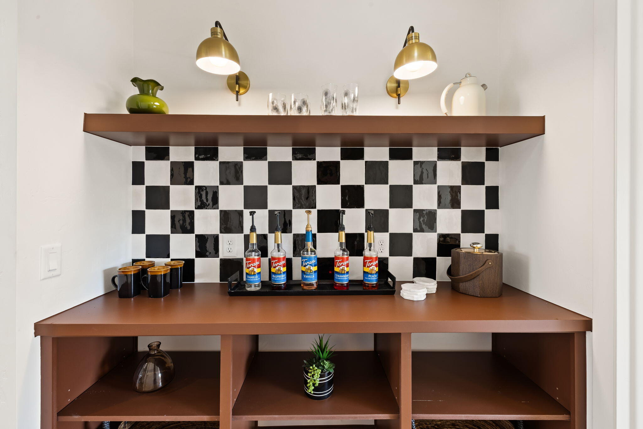 JOSEPH E OLSEN - Residential