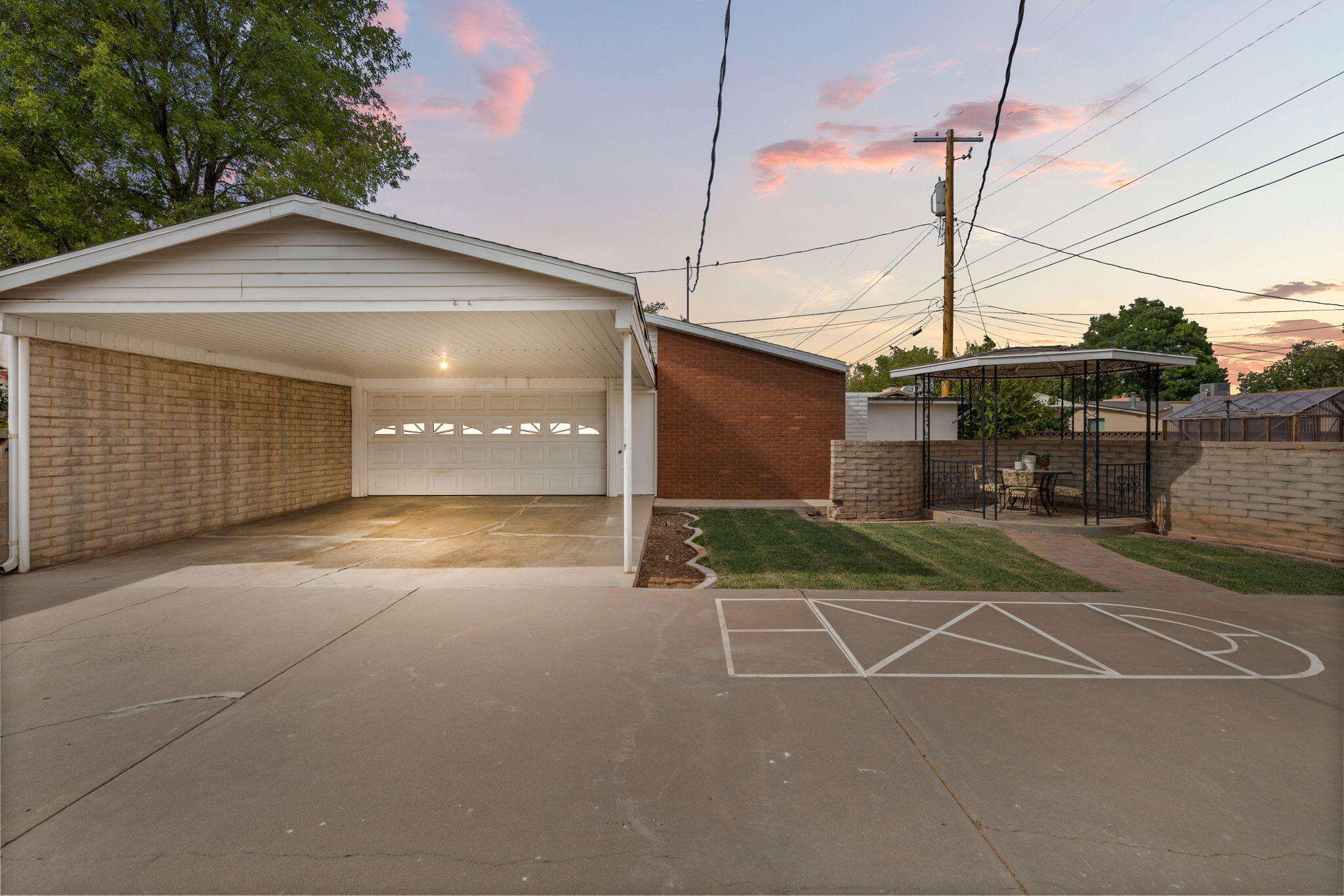 JOSEPH E OLSEN - Residential