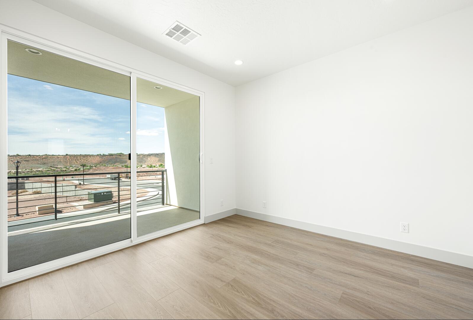 ISLAND AT CORAL CANYON - Residential