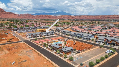 Tiny photo for 3954 Bobcat DR, Santa Clara, UT 84765 (MLS # 26-274818)