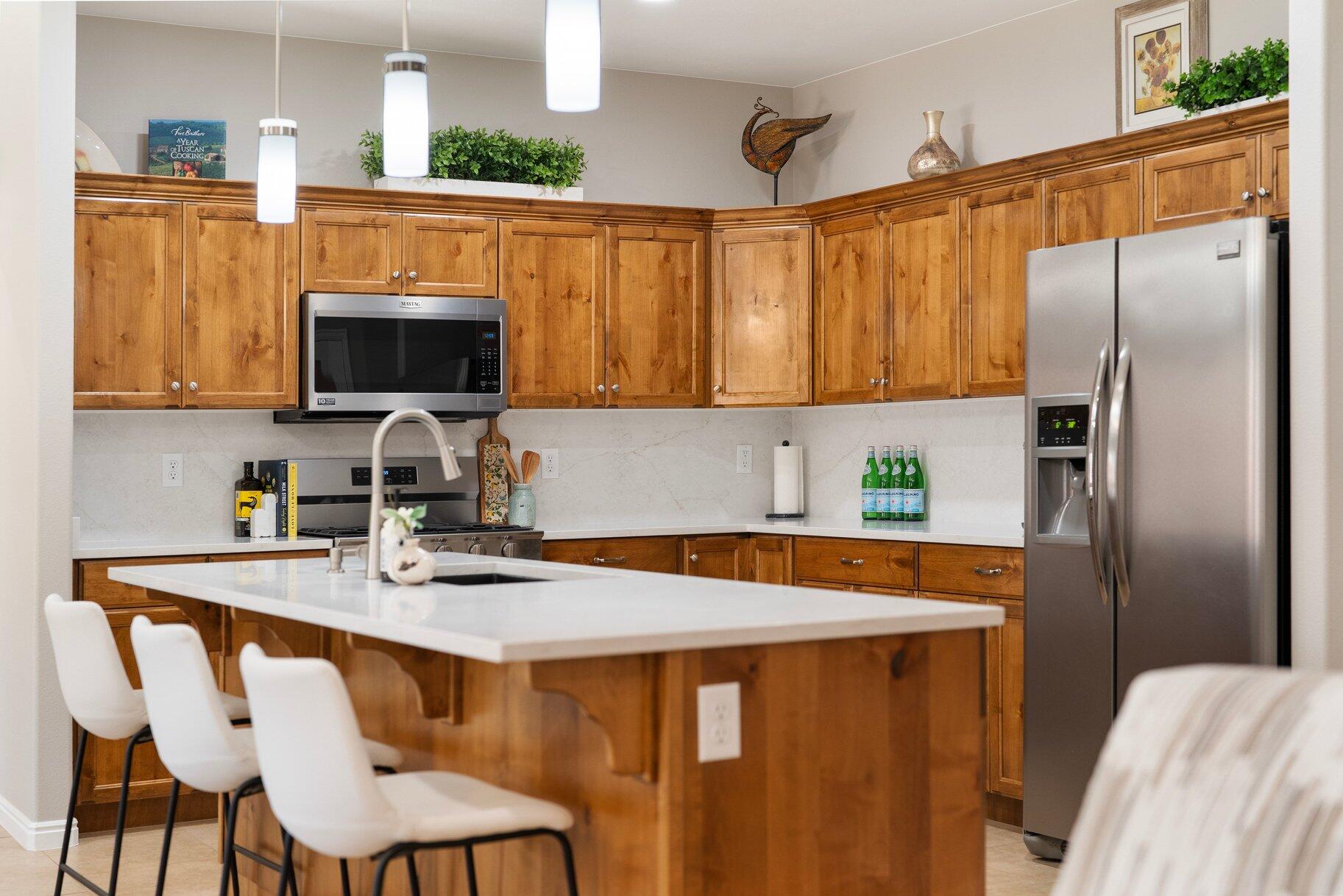 SUN CREST WEST - Residential