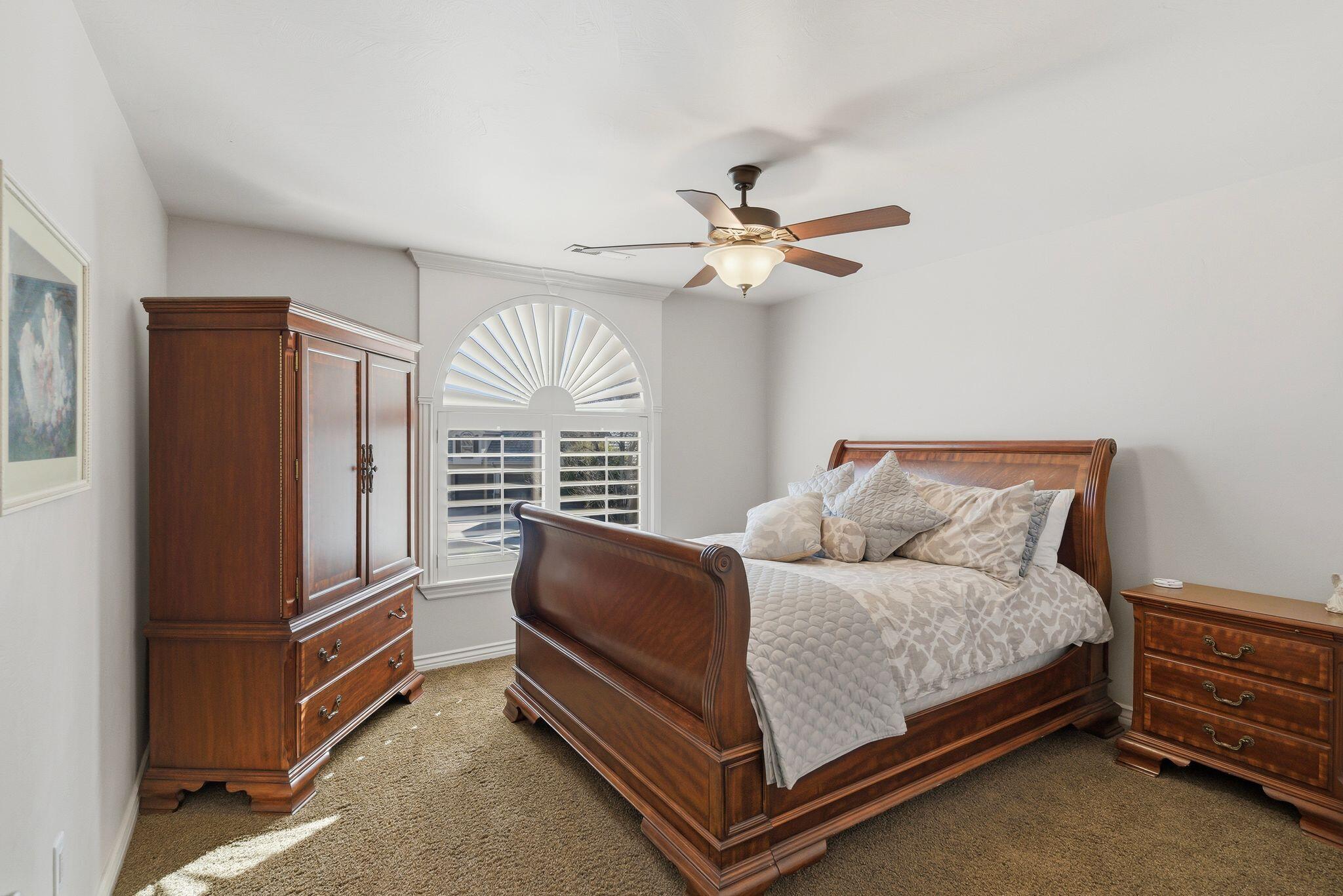 VINEYARDS - Residential