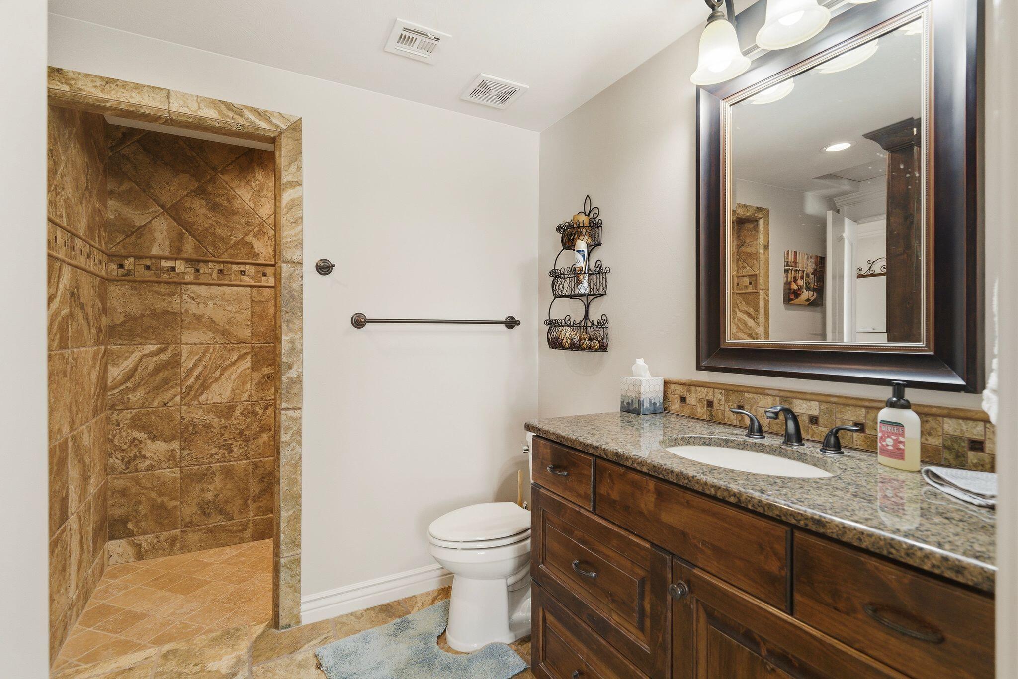 VINEYARDS - Residential