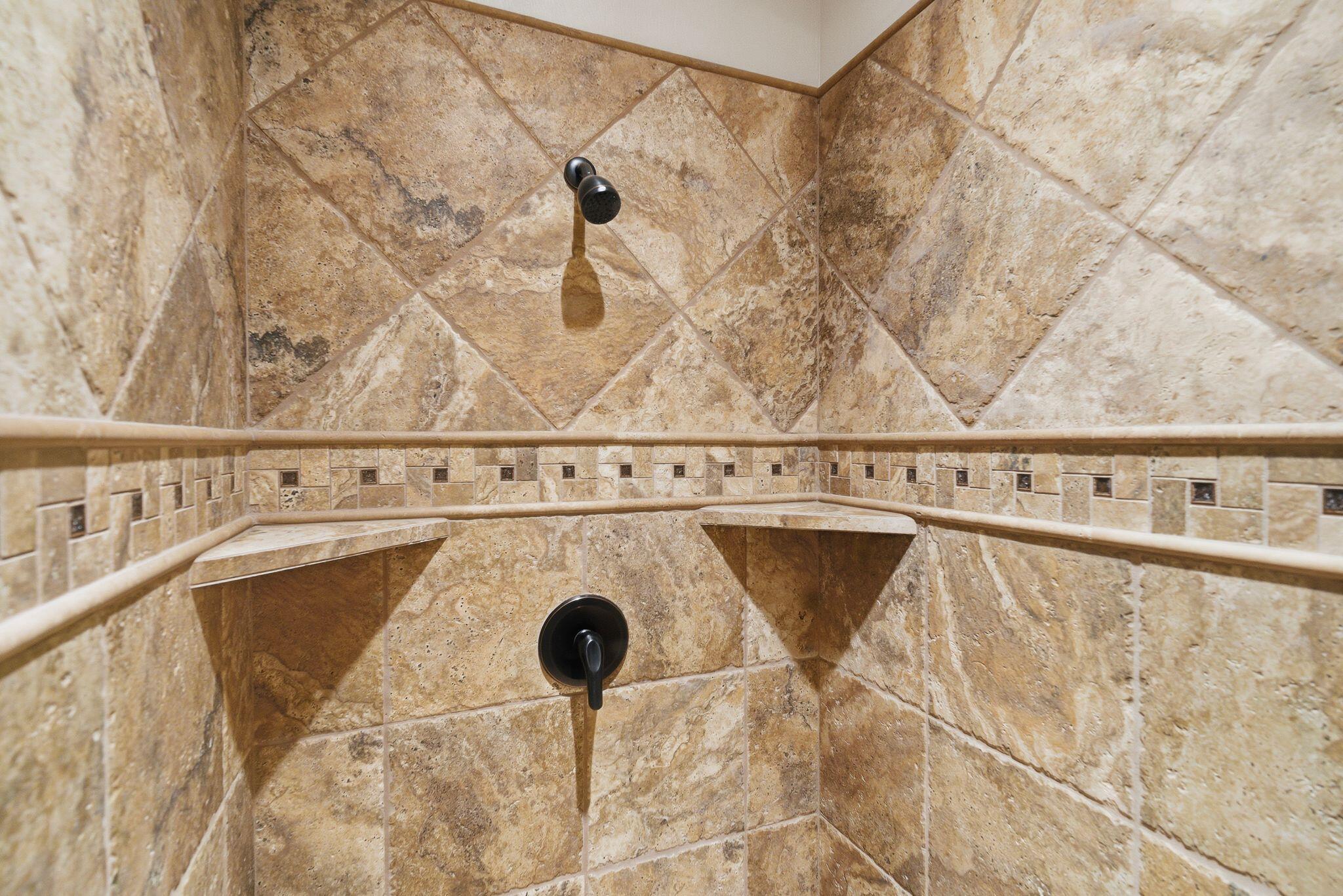 VINEYARDS - Residential