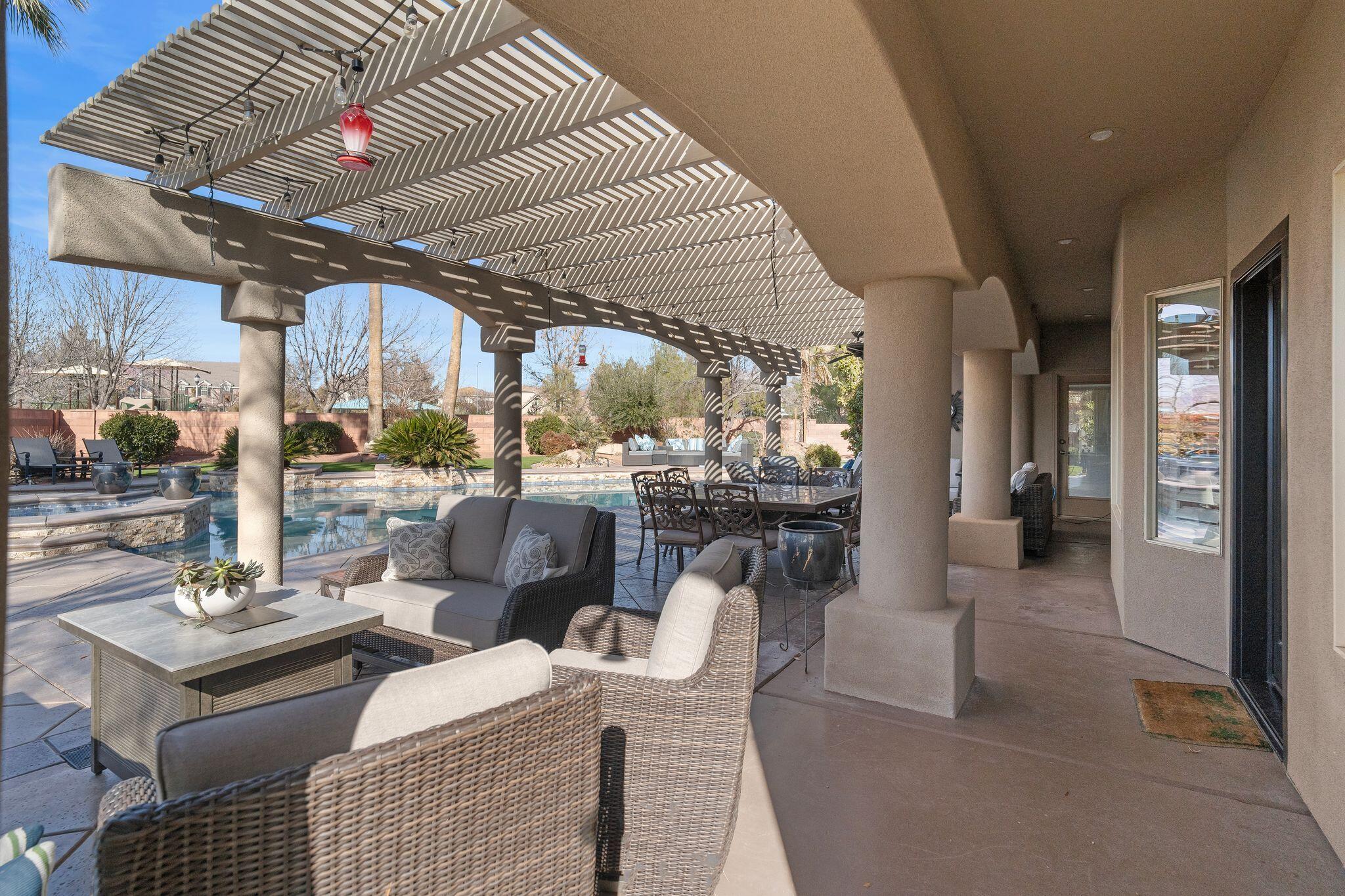 VINEYARDS - Residential