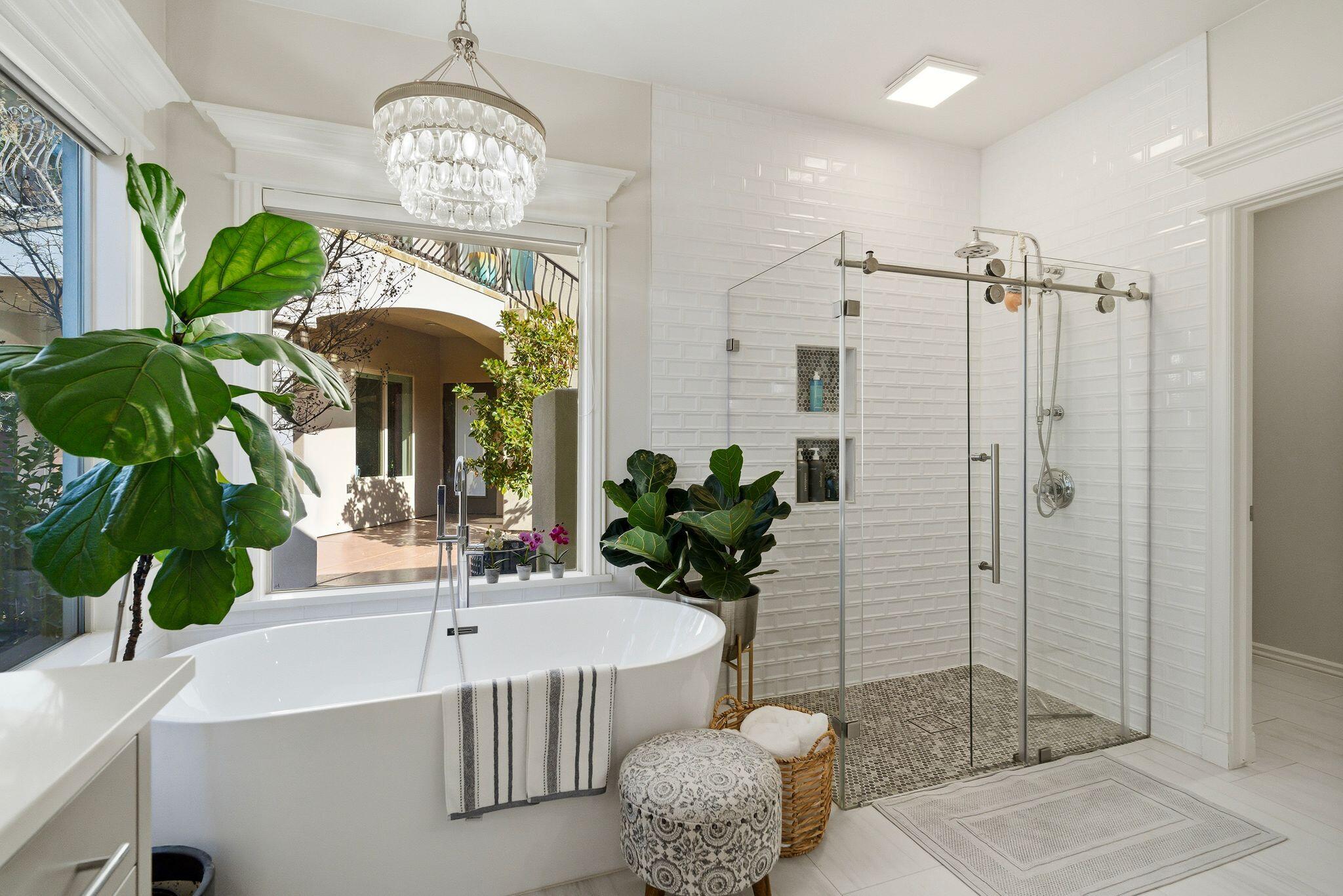 VINEYARDS - Residential