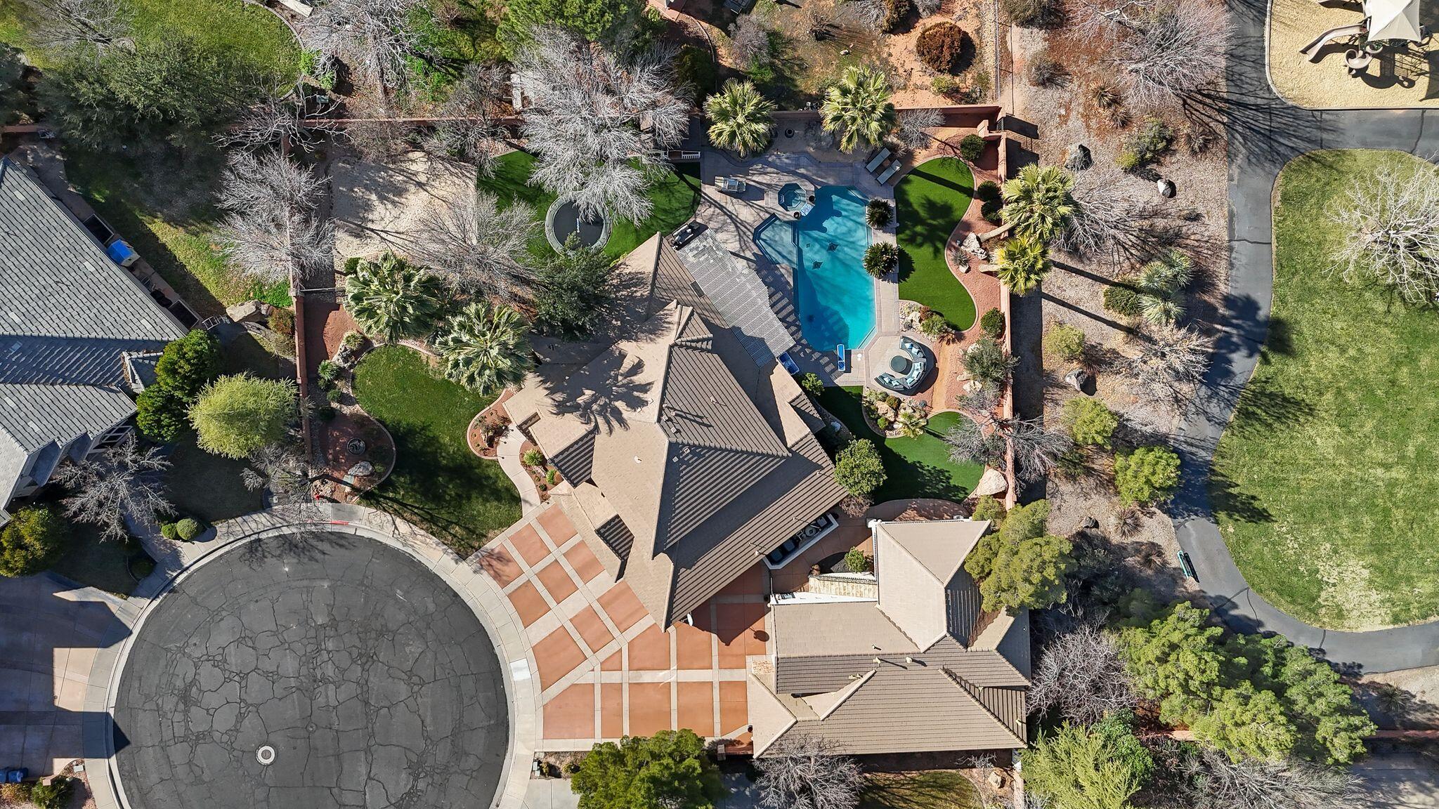 VINEYARDS - Residential