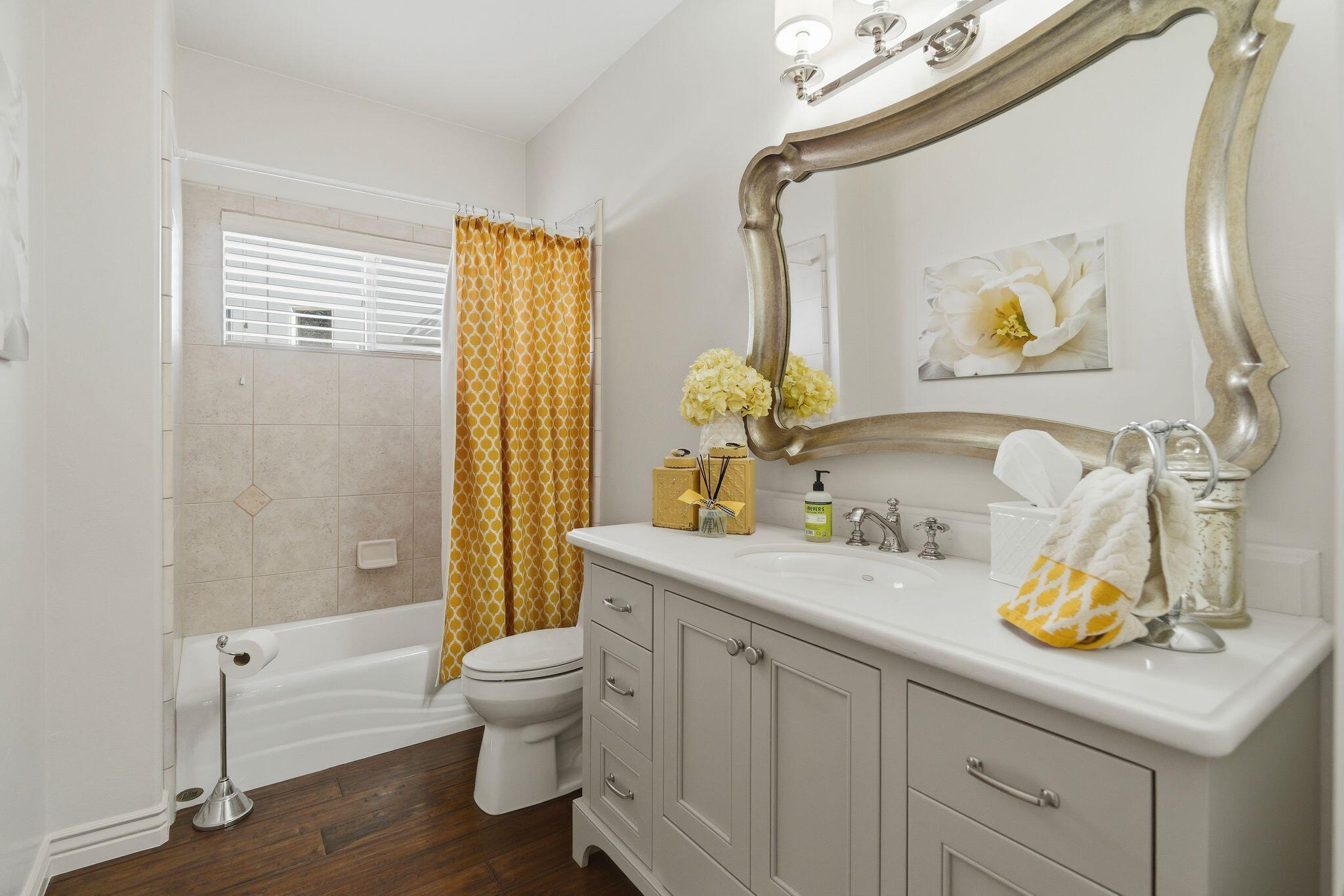 VINEYARDS - Residential