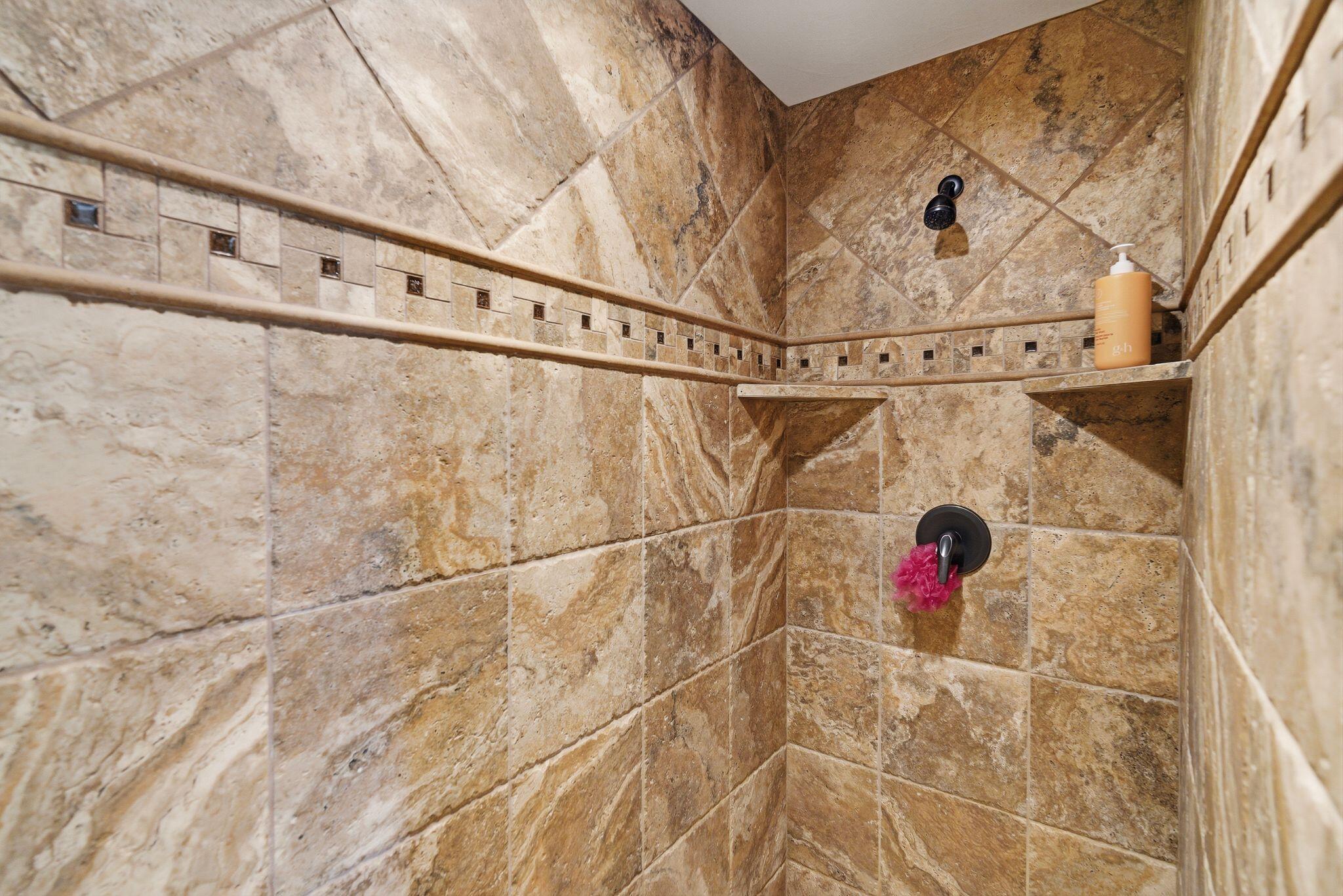 VINEYARDS - Residential