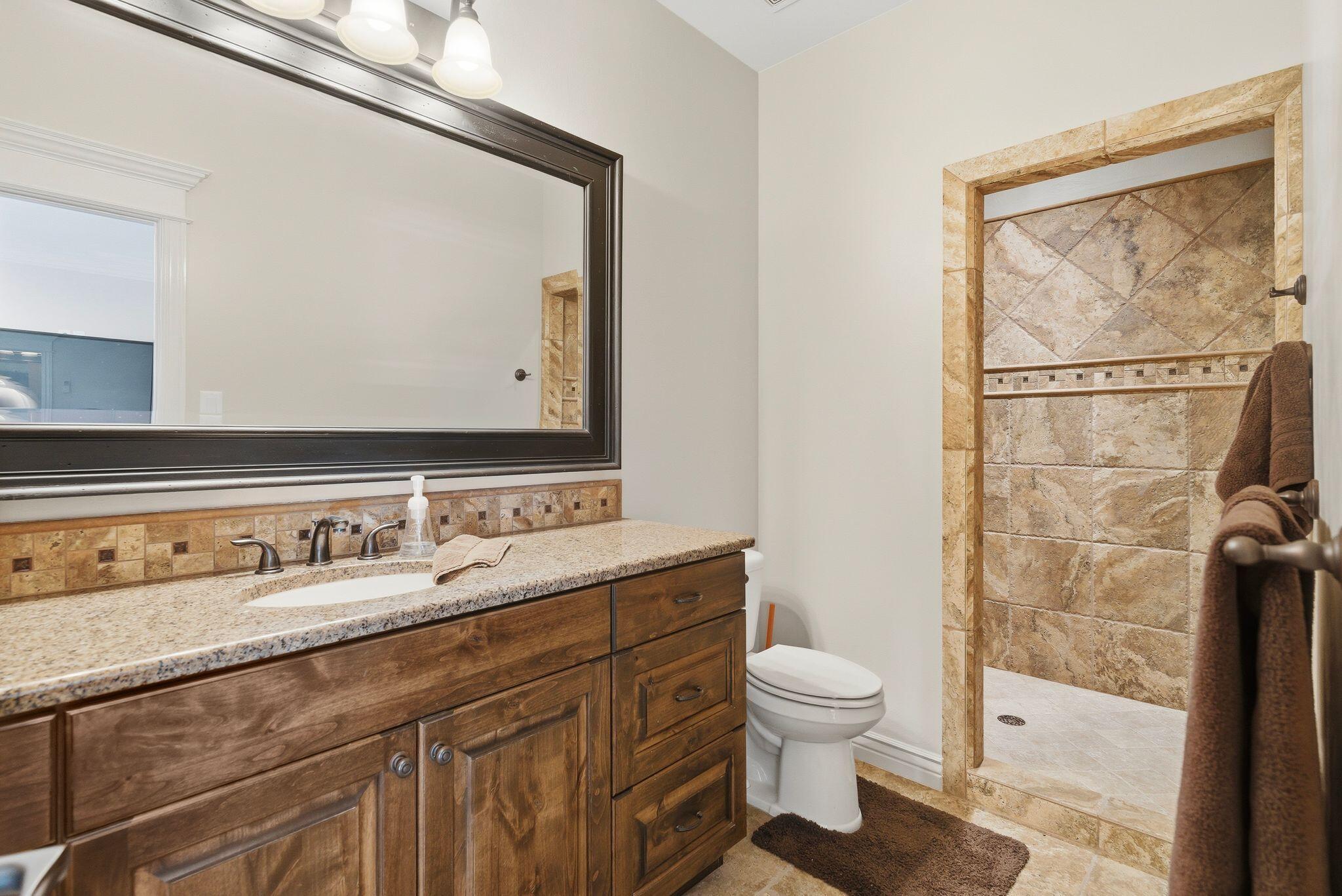 VINEYARDS - Residential