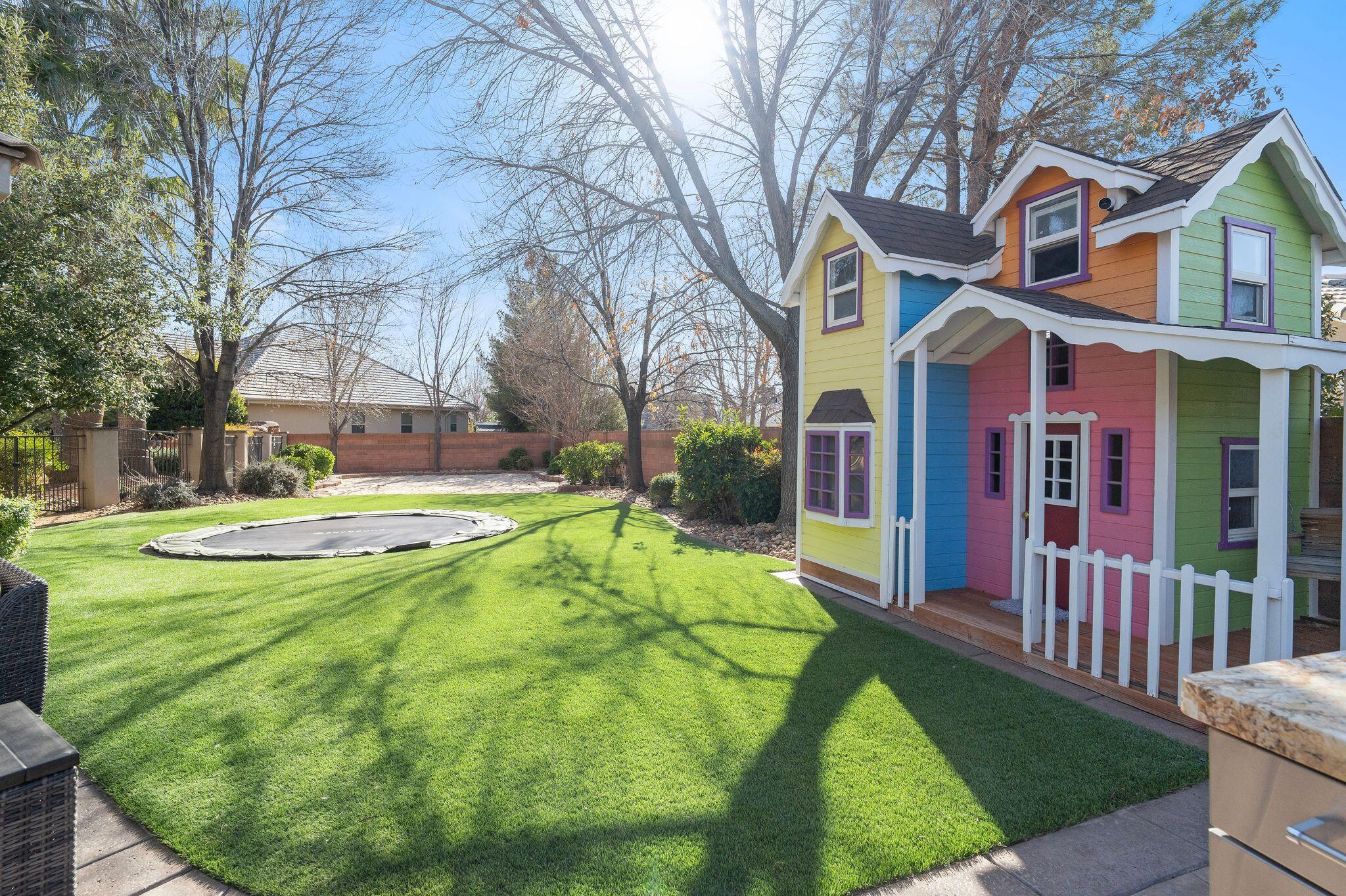 VINEYARDS - Residential