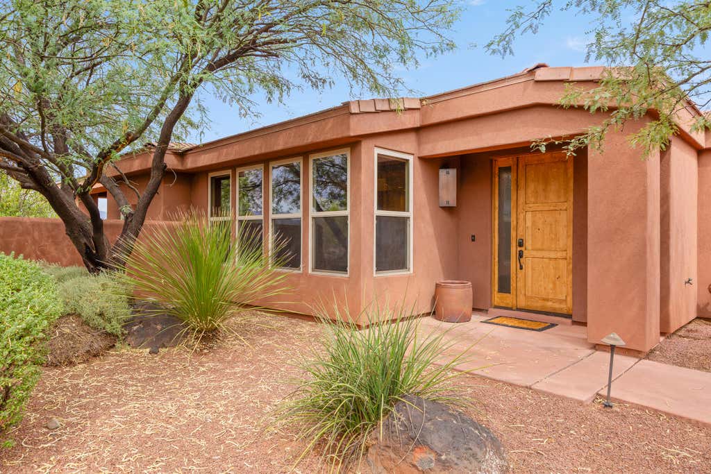 Photo of 2590 Pioneer Parkway 6F #6F, Saint George, UT 84765 (MLS # 26-275208)