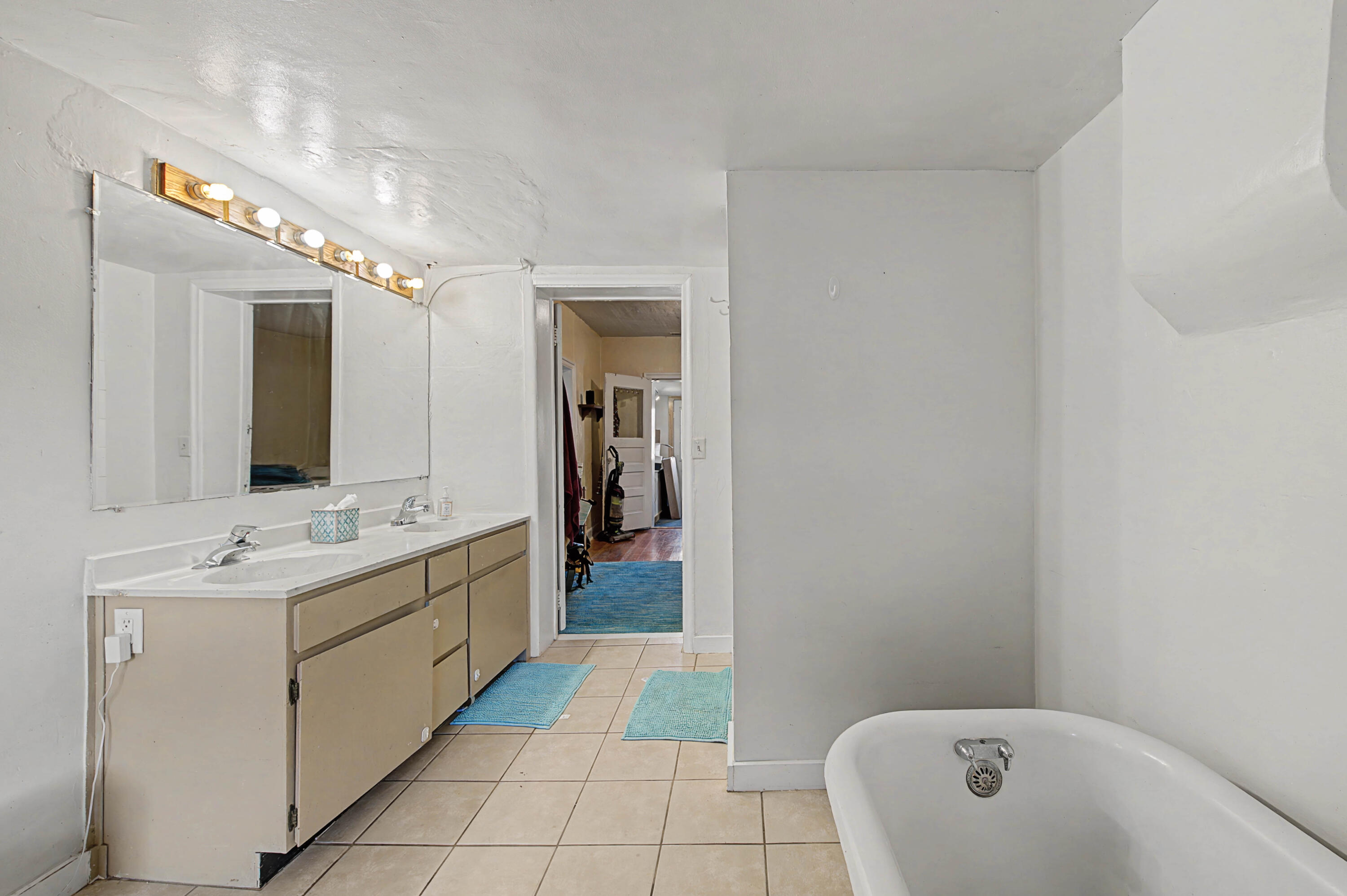 NOT AVAILABLE - Residential