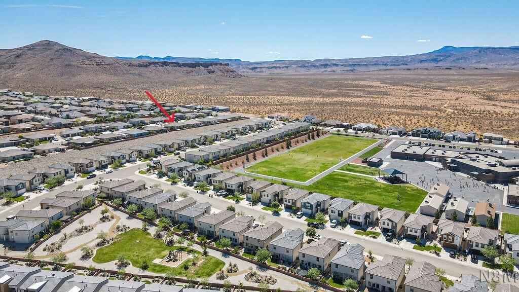DESERT CROSSING - Residential
