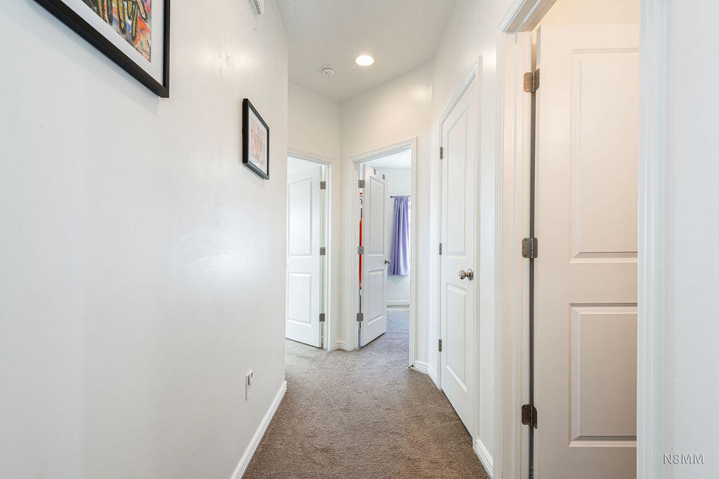 DESERT CROSSING - Residential