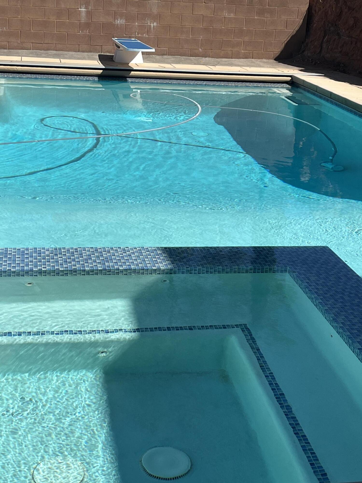 PRIMROSE POINT - Residential