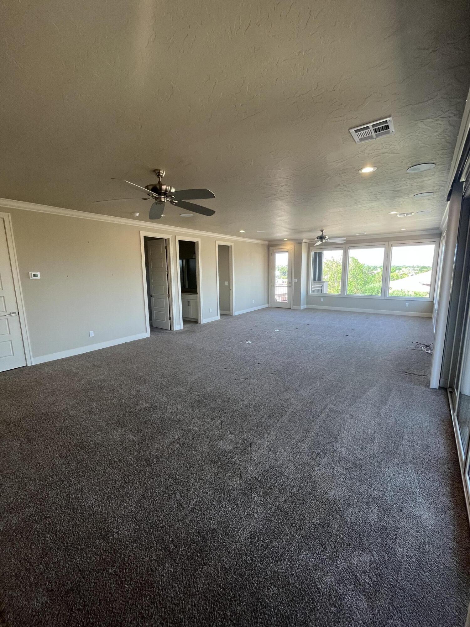 PRIMROSE POINT - Residential