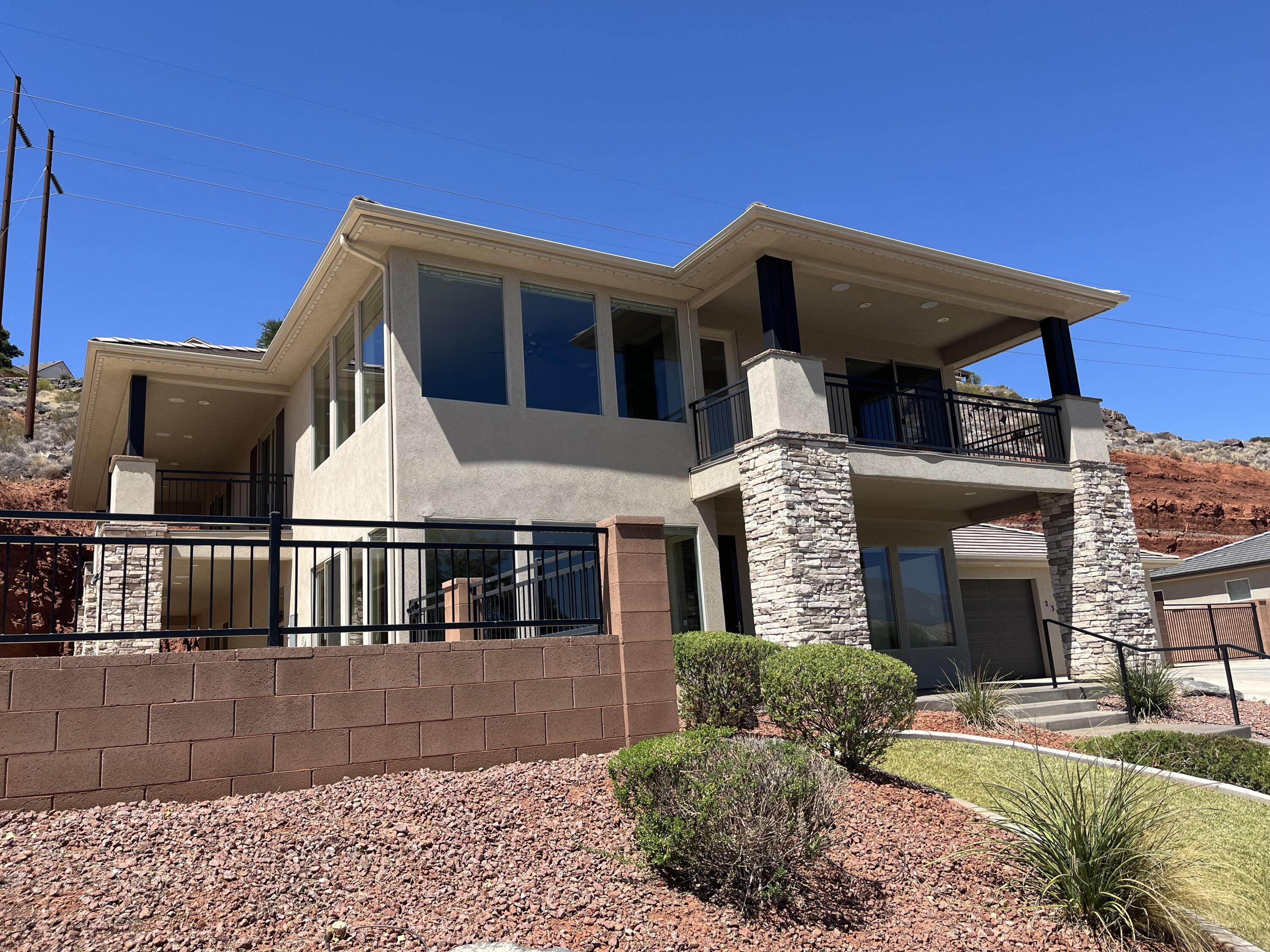 PRIMROSE POINT - Residential