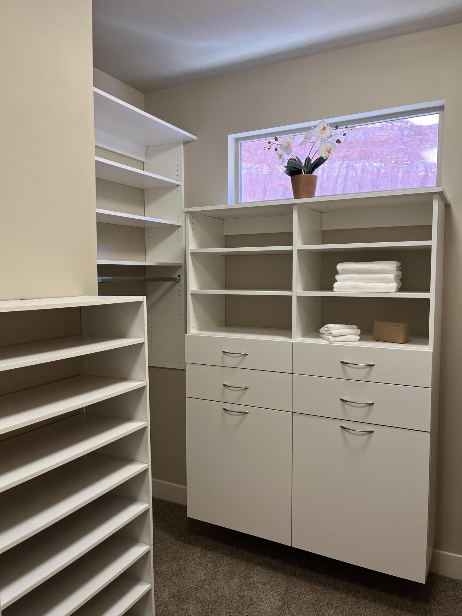 PRIMROSE POINT - Residential