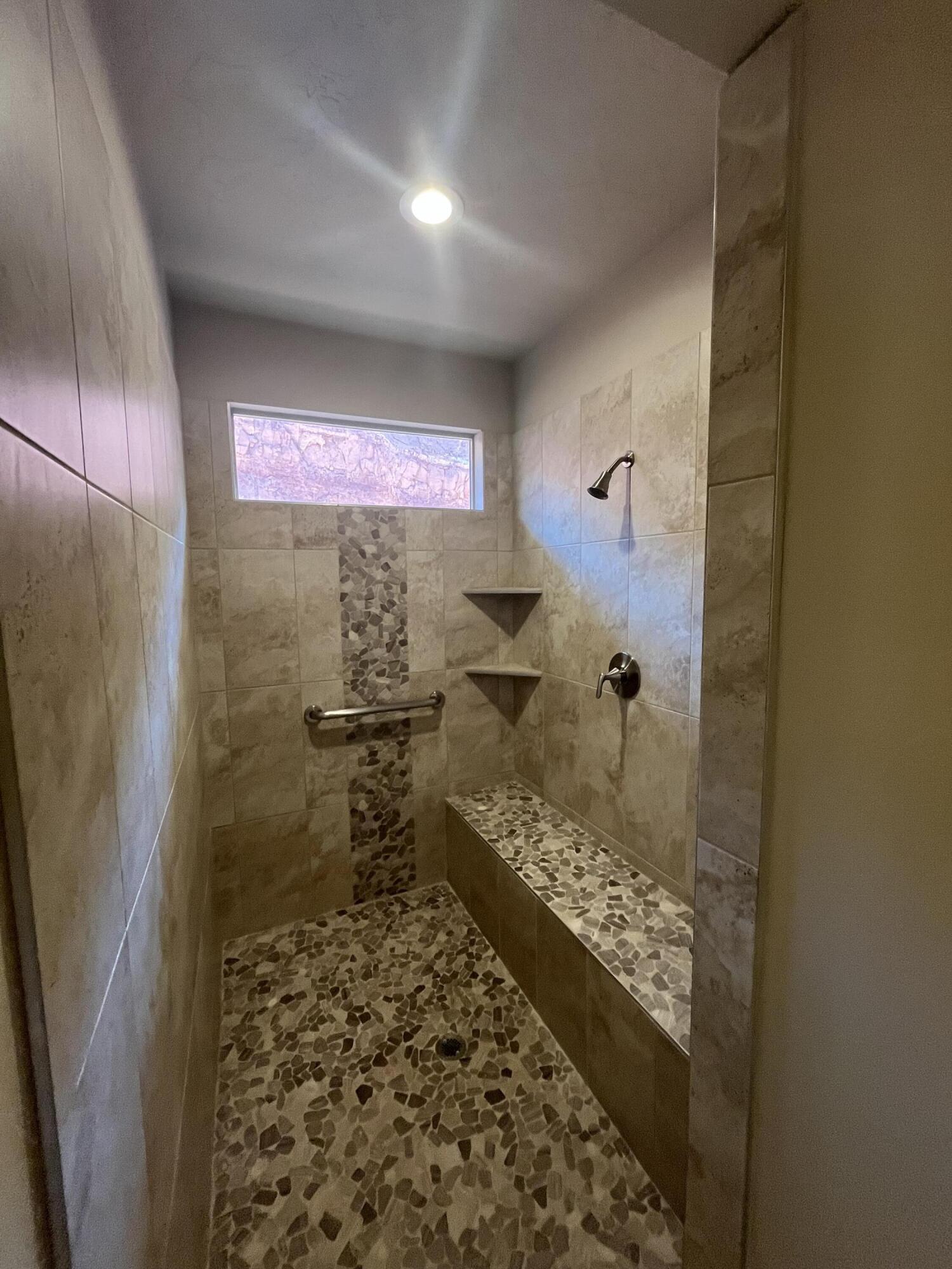 PRIMROSE POINT - Residential