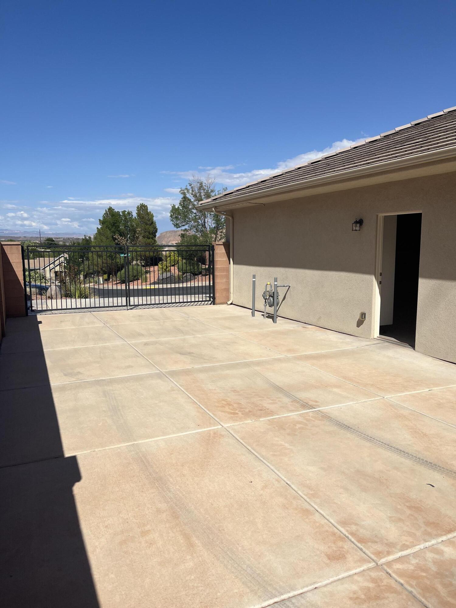 PRIMROSE POINT - Residential