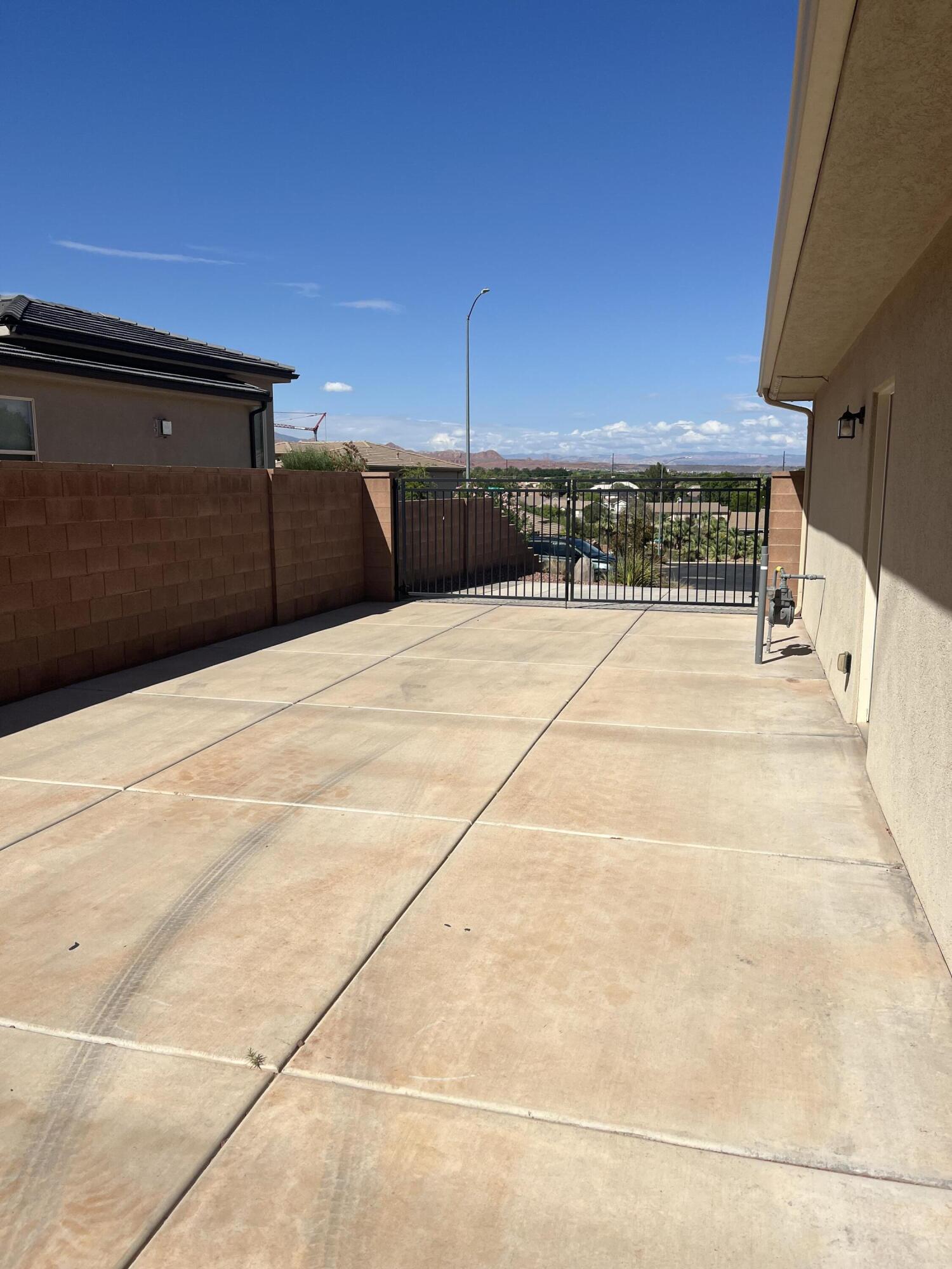 PRIMROSE POINT - Residential