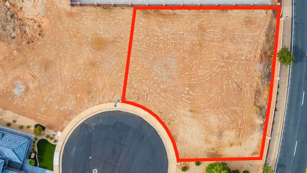 Photo of 2702 W San Marcus CIR, Saint George, UT 84770 (MLS # 26-272907)