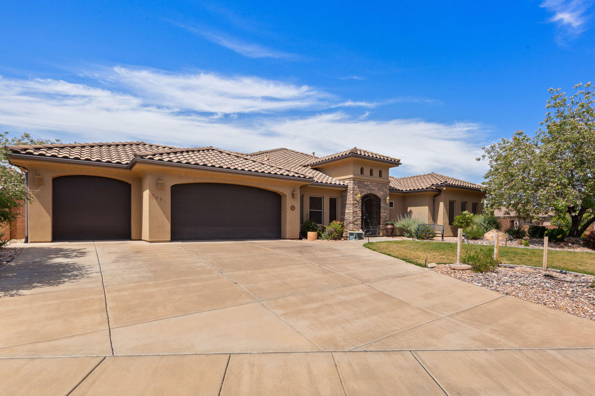 FOREMASTER RIDGE - Residential