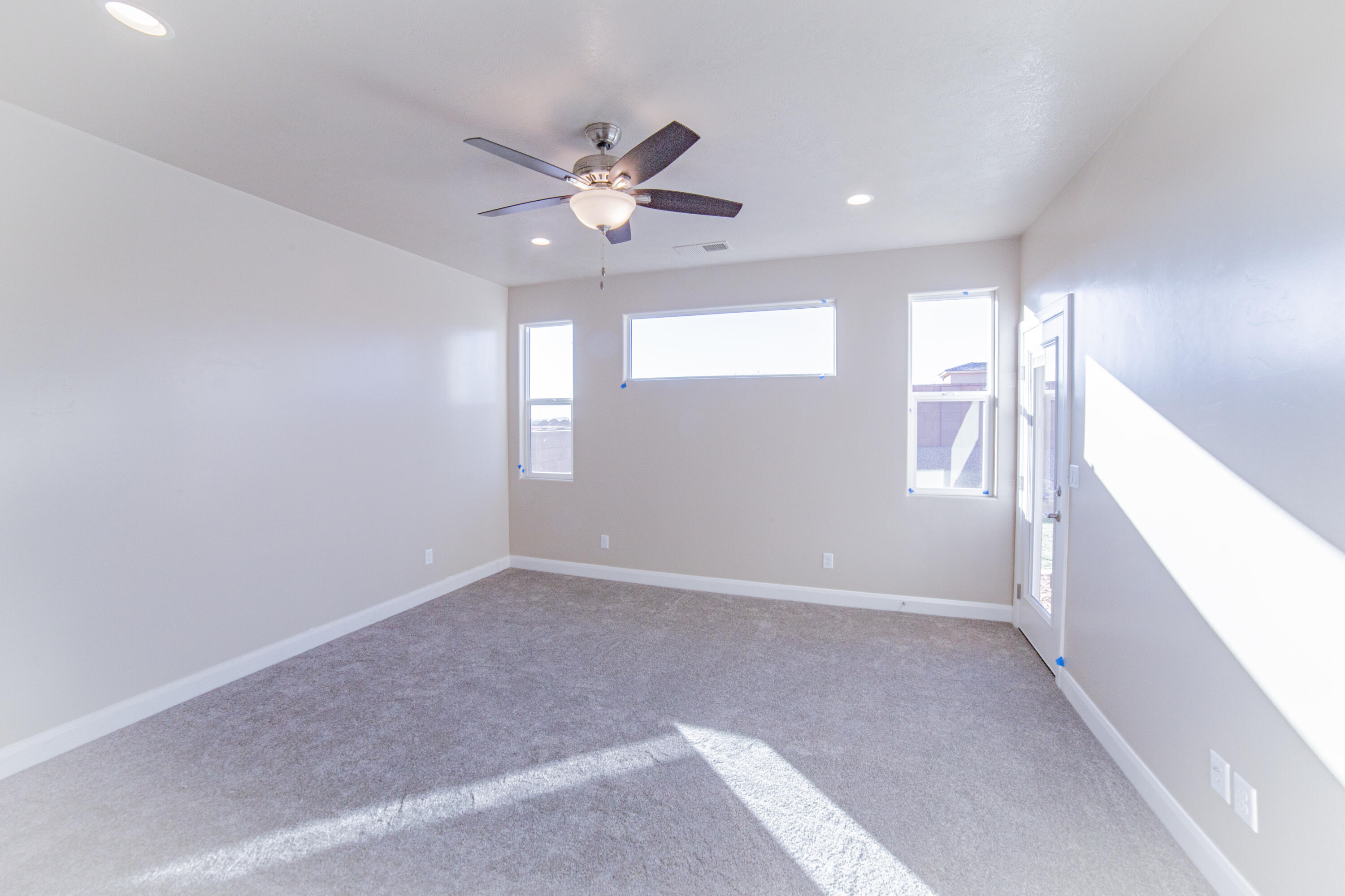 SKY VALLEY - Residential