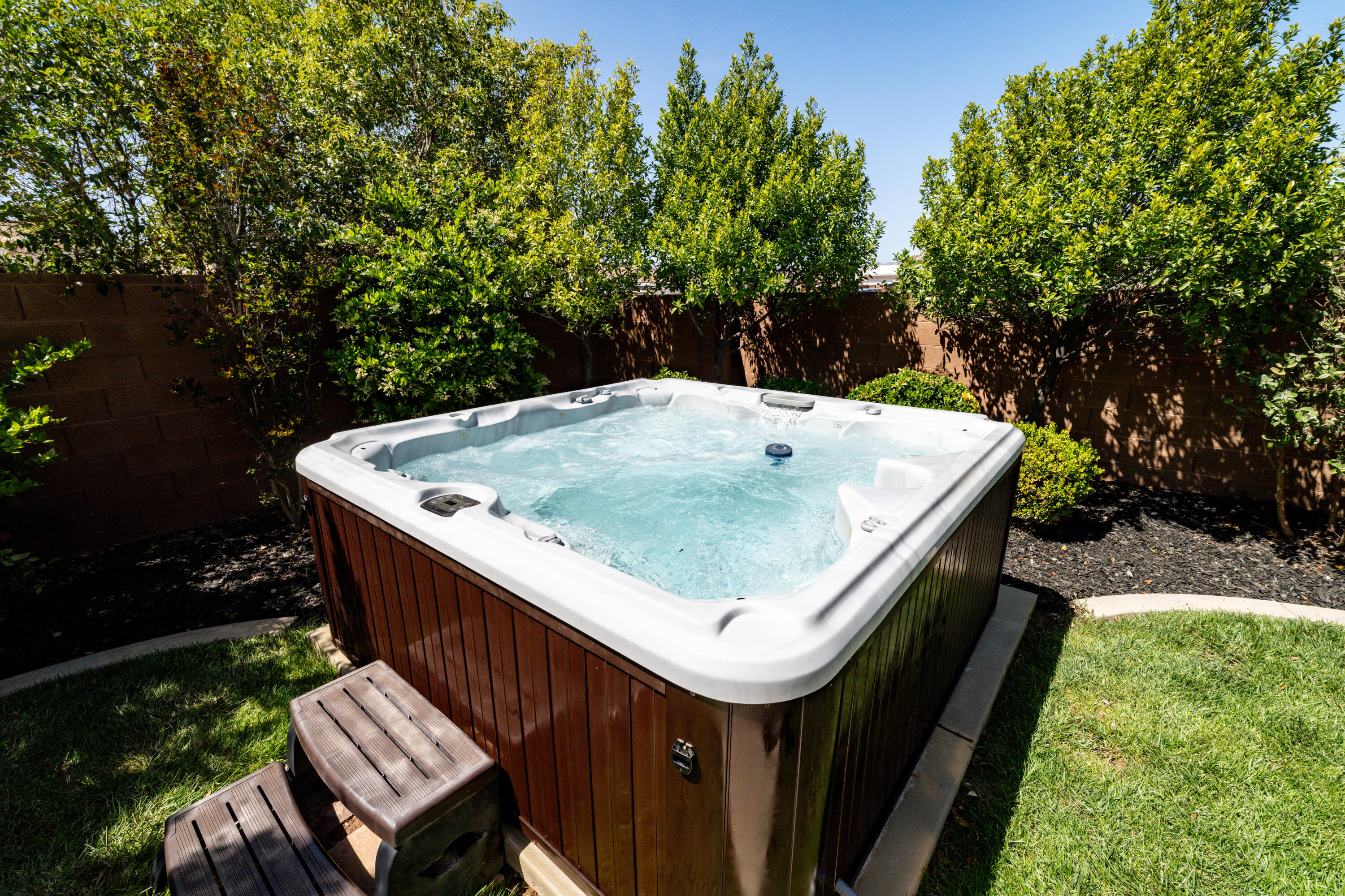 FIELDSTONE - Residential