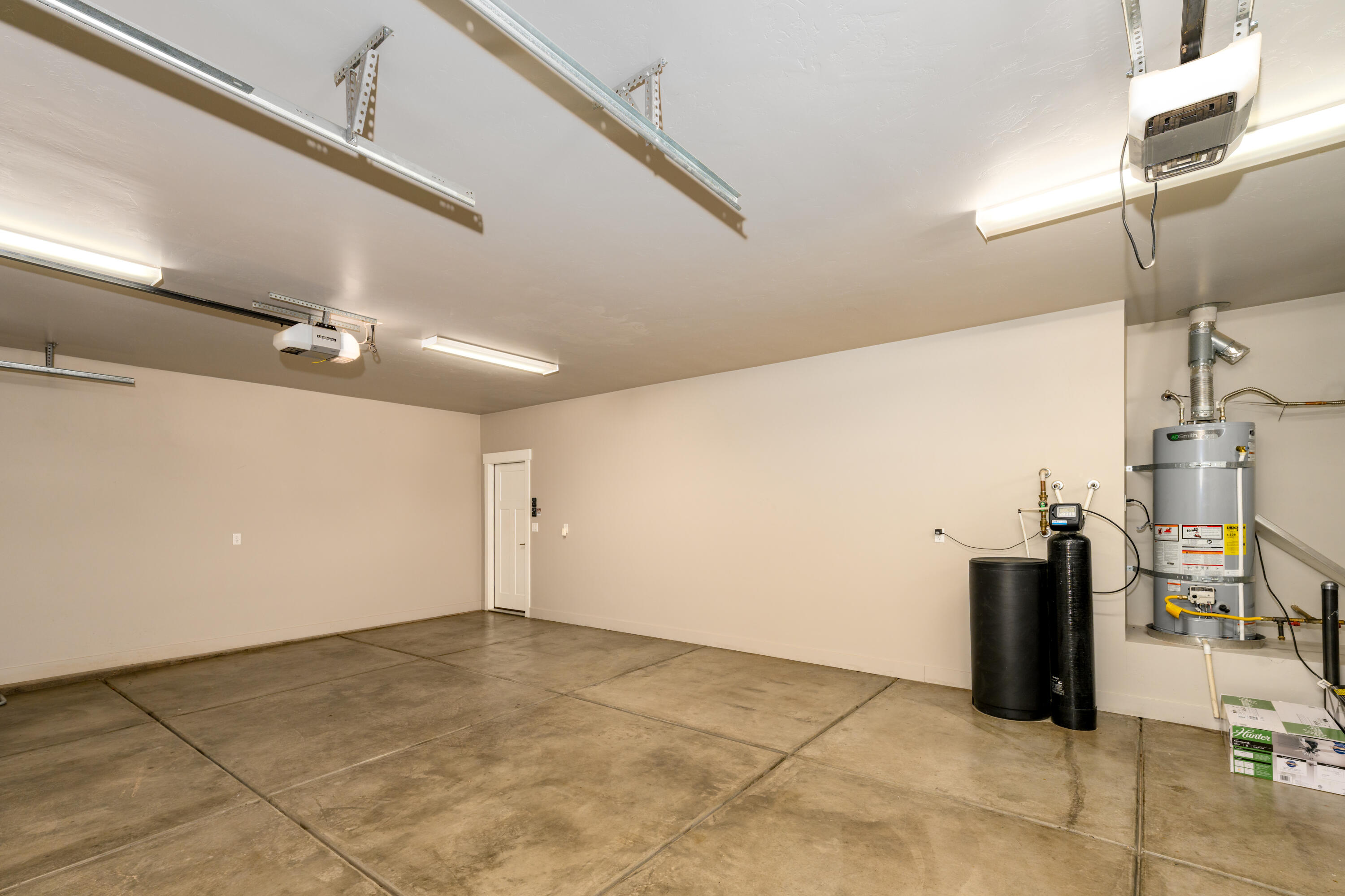 FIELDSTONE - Residential