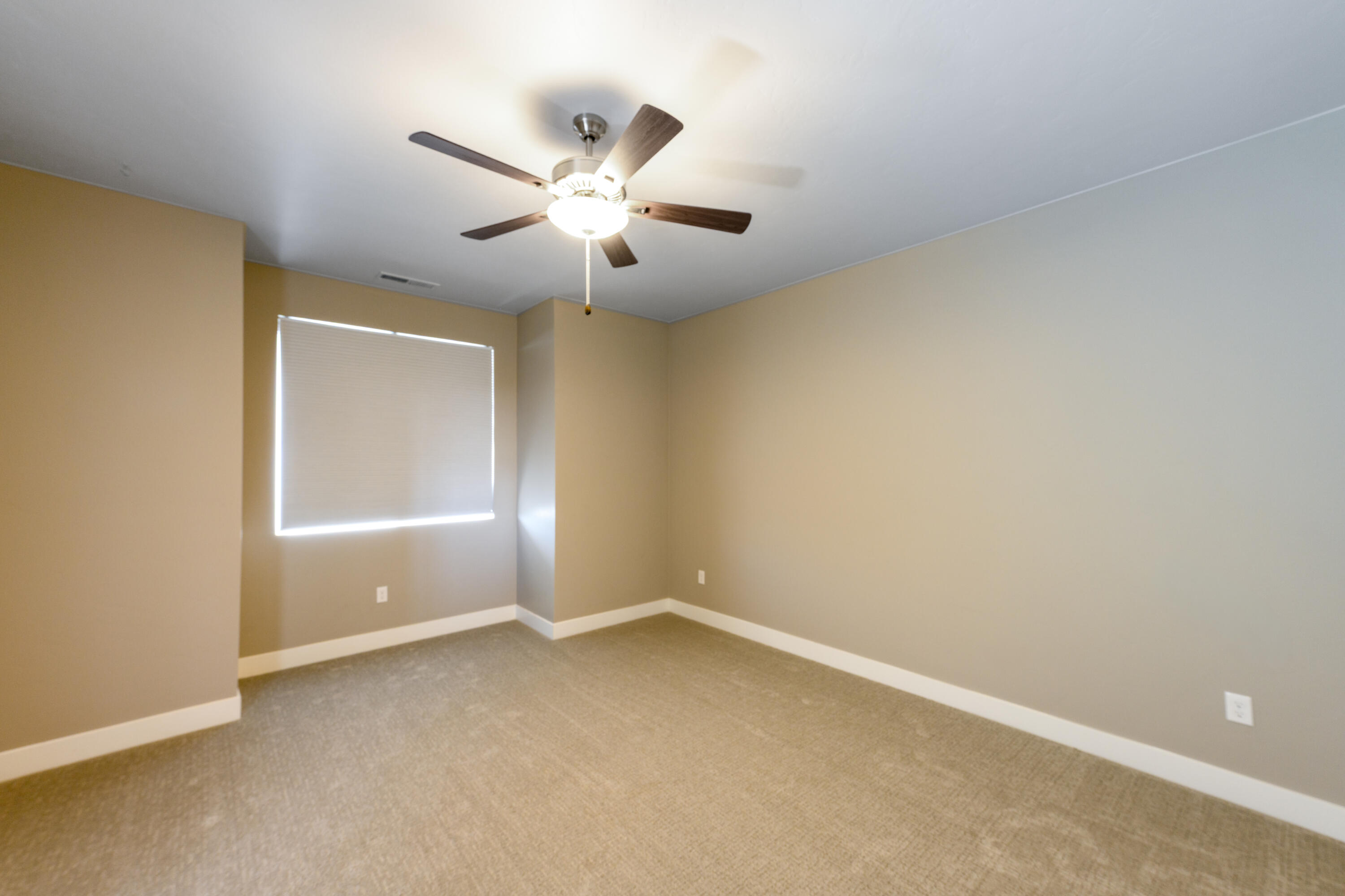 FIELDSTONE - Residential