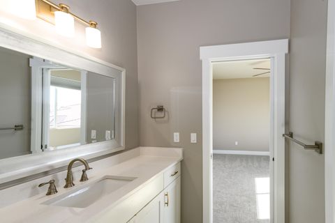 Tiny photo for 3454 S 2240 E, Saint George, UT 84790 (MLS # 26-271947)