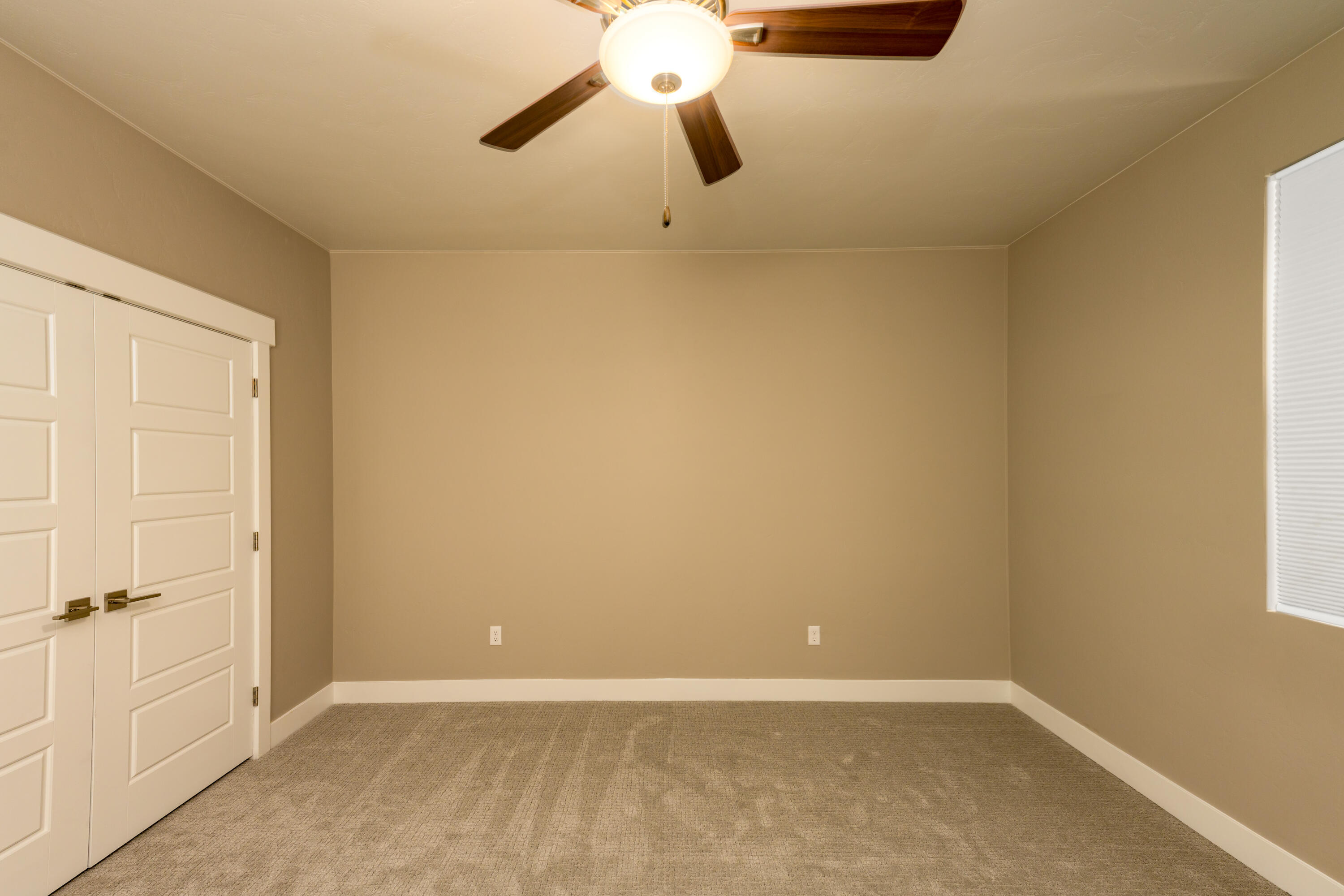 FIELDSTONE - Residential