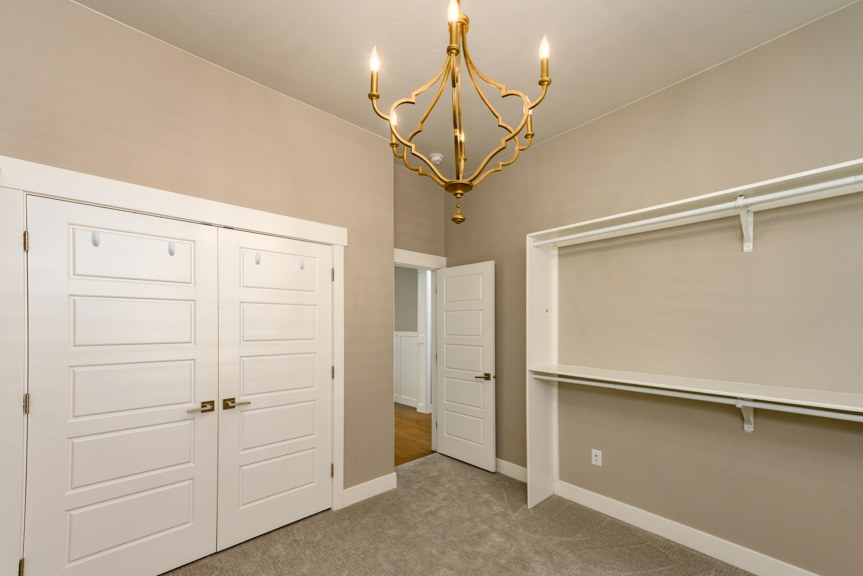 FIELDSTONE - Residential