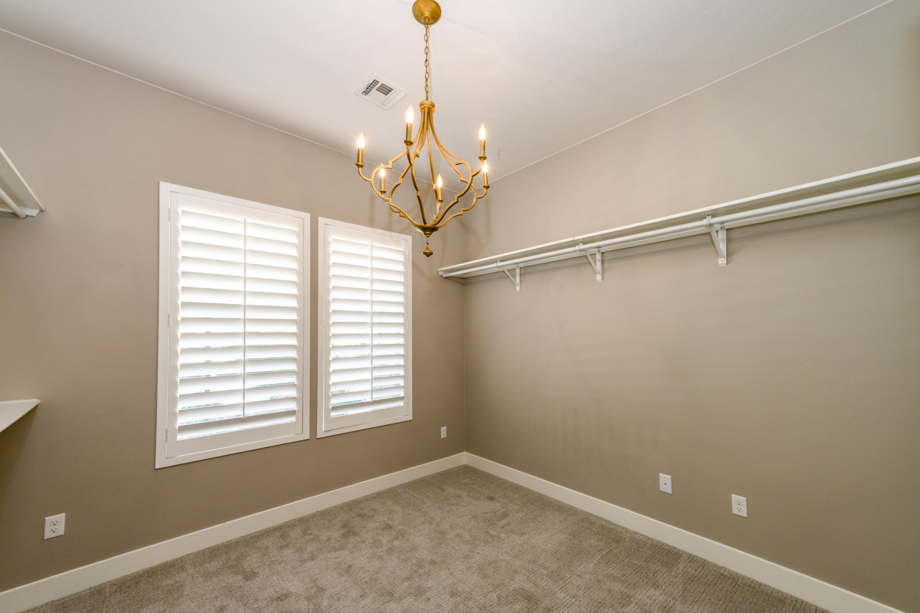 FIELDSTONE - Residential