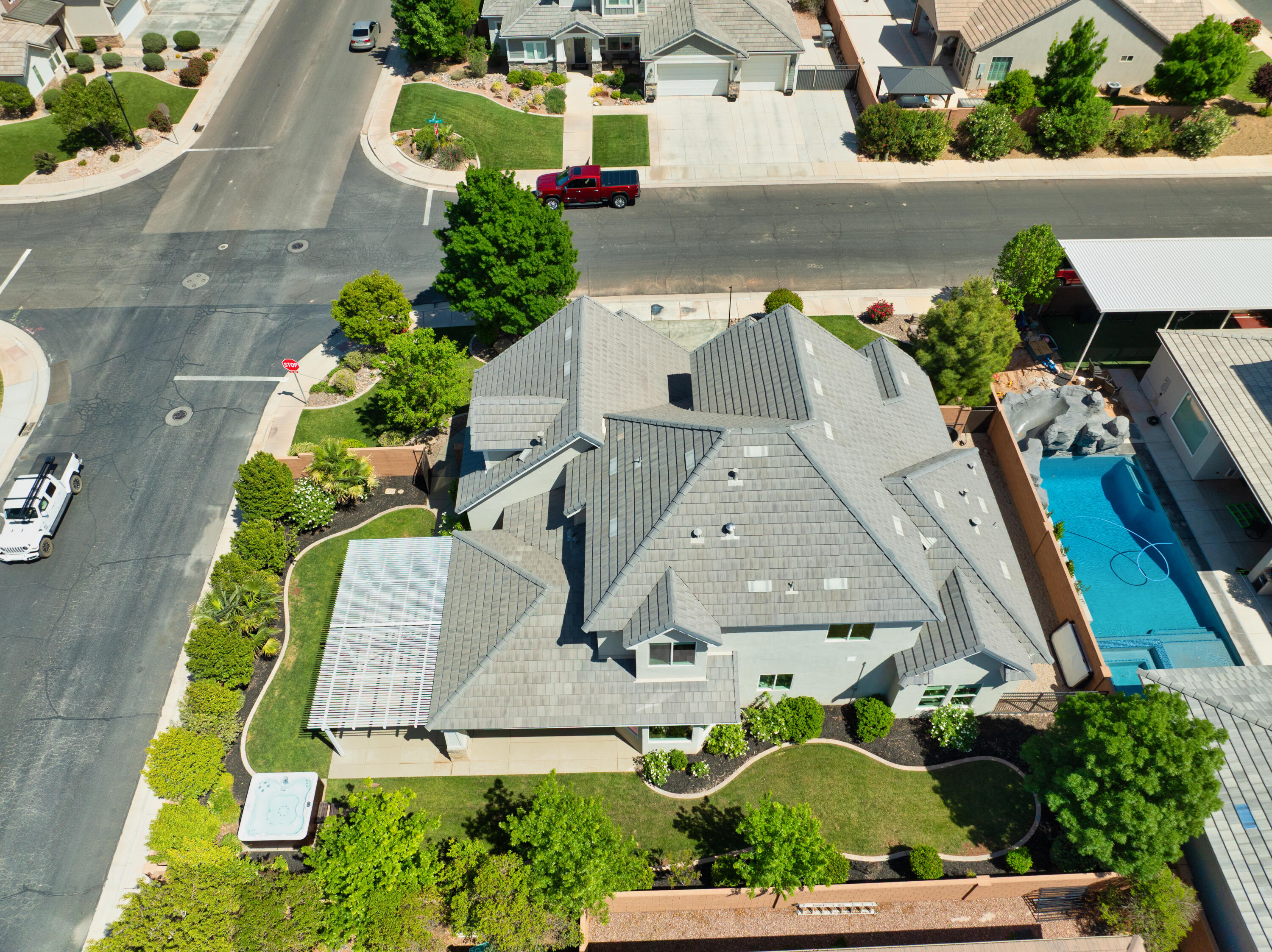 FIELDSTONE - Residential