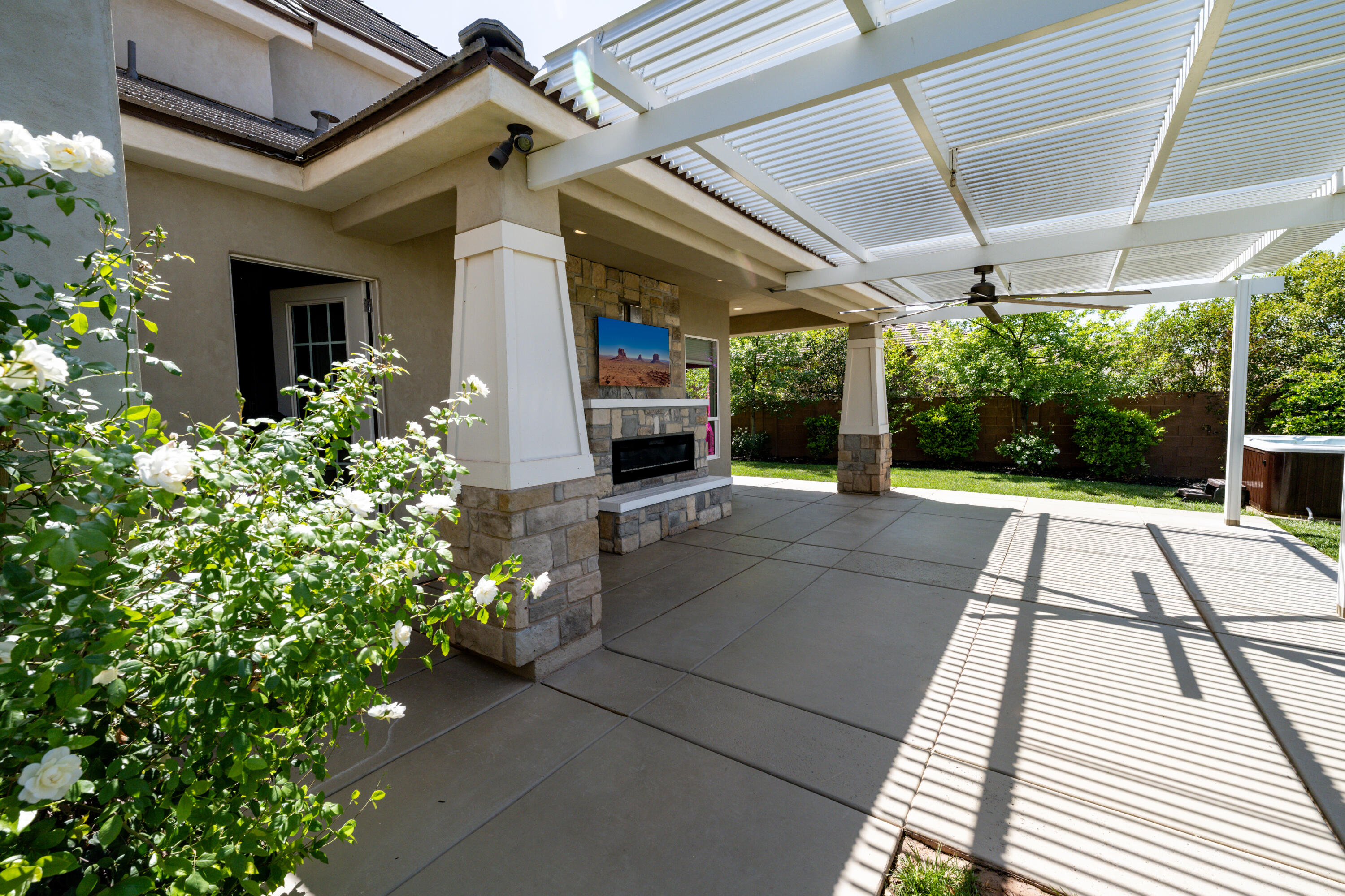 FIELDSTONE - Residential