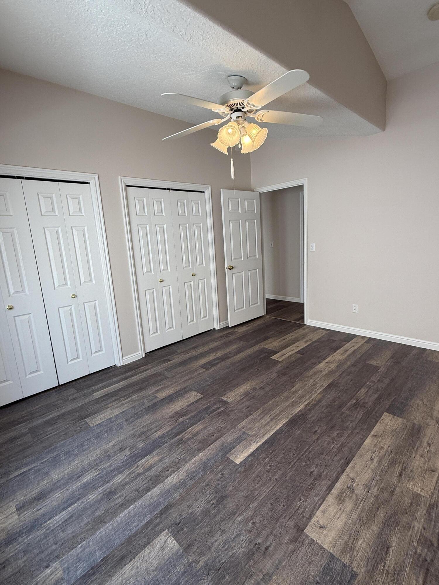 VISTA DEL SOL TOWNHOMES - Residential