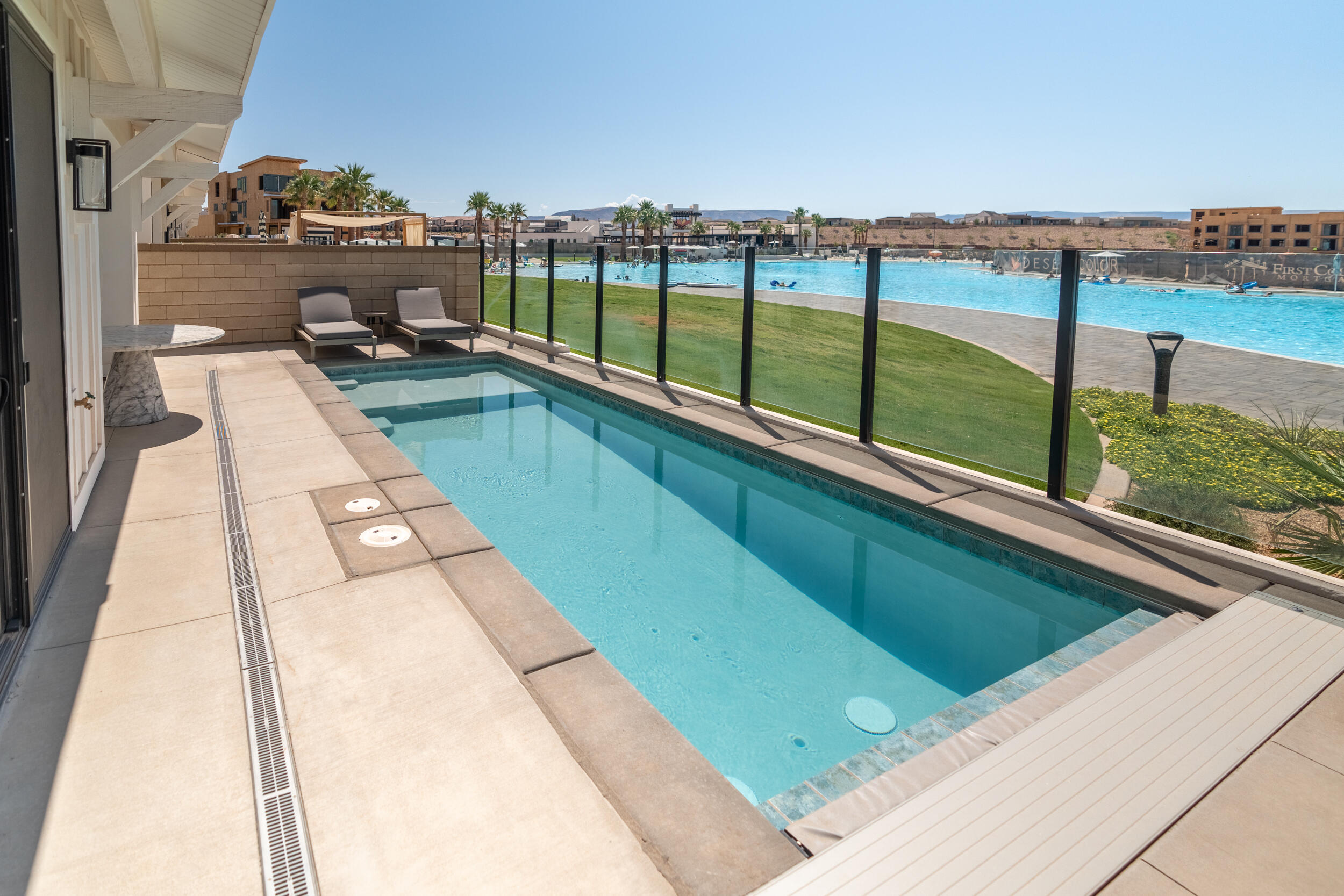 DESERT COLOR RESORT - Residential