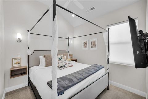 Tiny photo for 1181 E Farmhouse DR, Washington, UT 84780 (MLS # 26-271840)