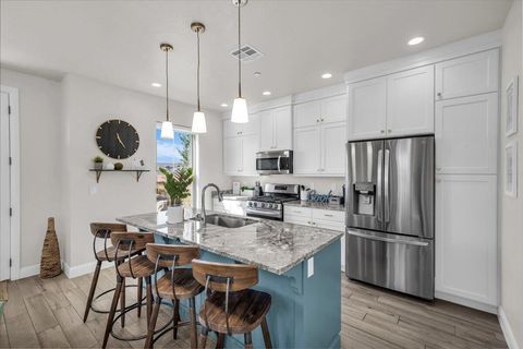 Photo of 1181 E Farmhouse DR, Washington, UT 84780 (MLS # 26-271840)