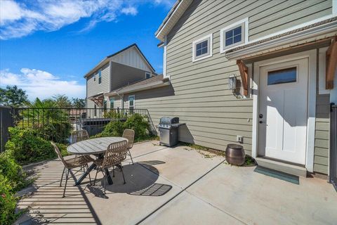 Tiny photo for 1181 E Farmhouse DR, Washington, UT 84780 (MLS # 26-271840)