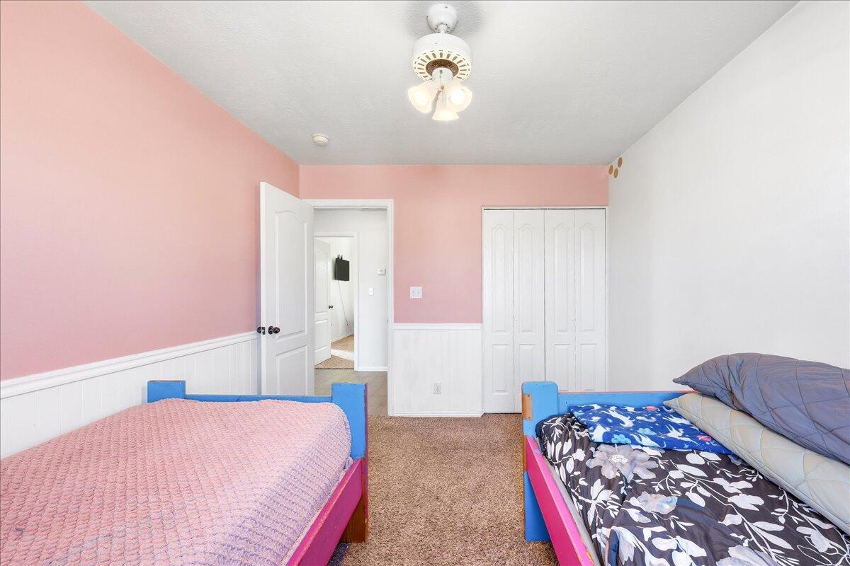 SOUTH POINTE - Residential