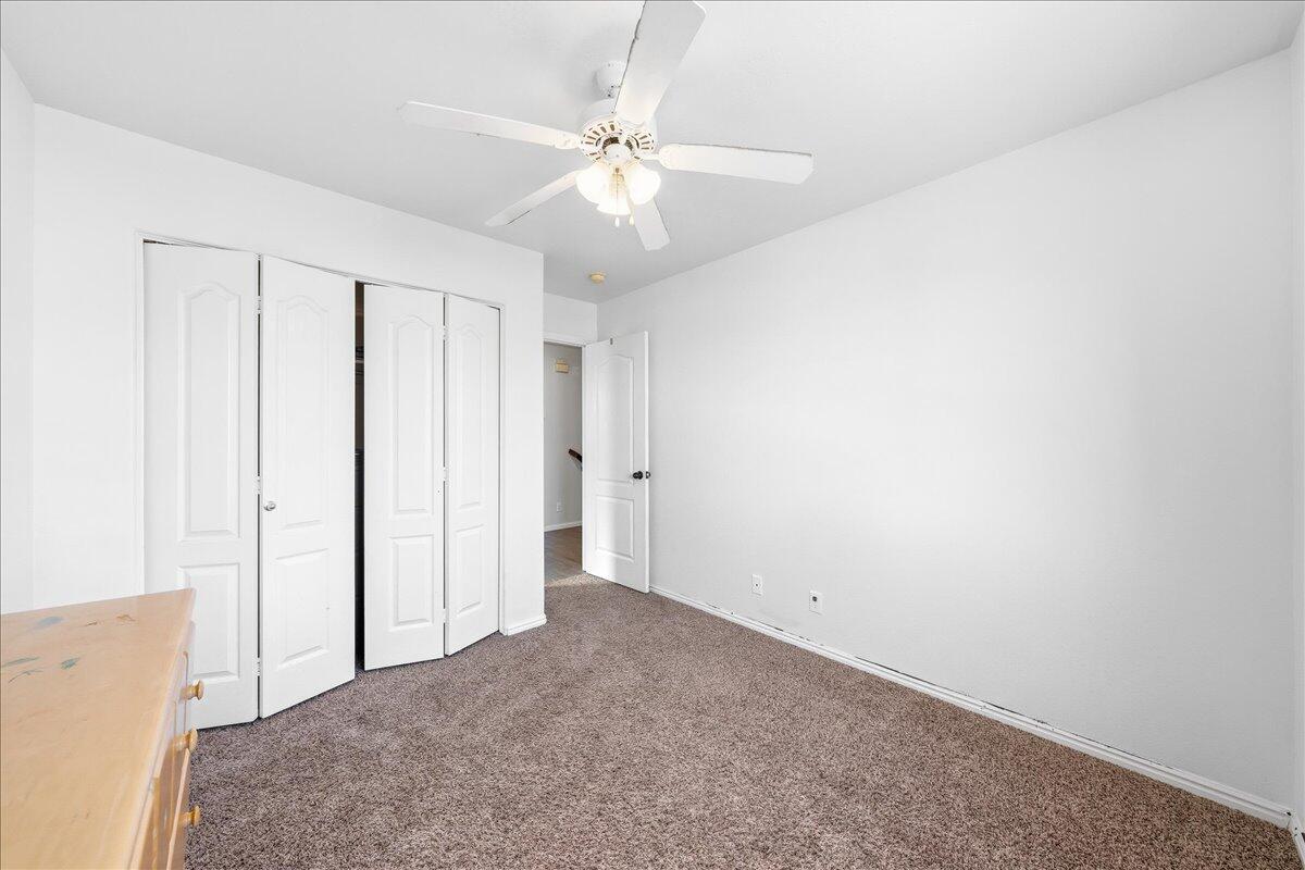 SOUTH POINTE - Residential