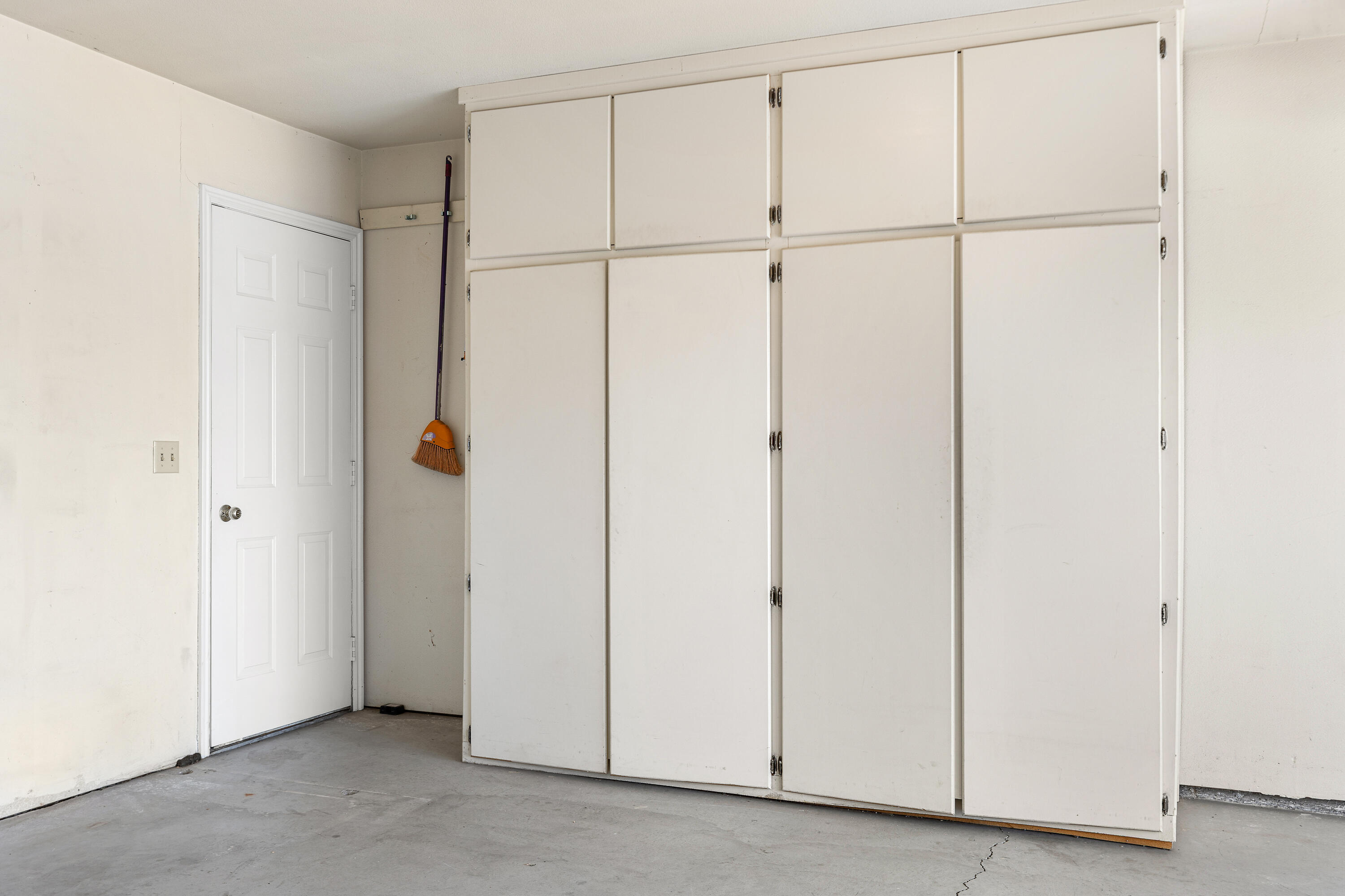 PALM MEADOWS TOWNHOMES - Residential