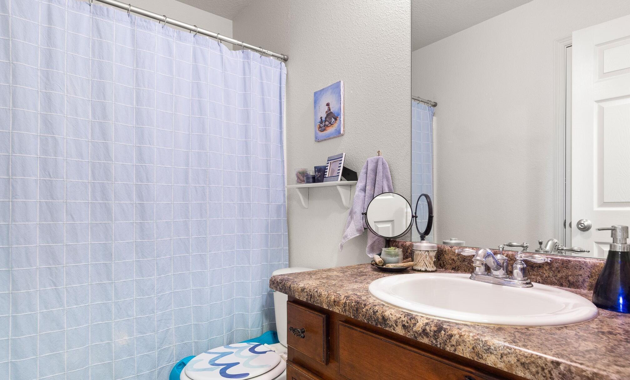 HIDDEN VALLEY TOWN HOMES - Residential