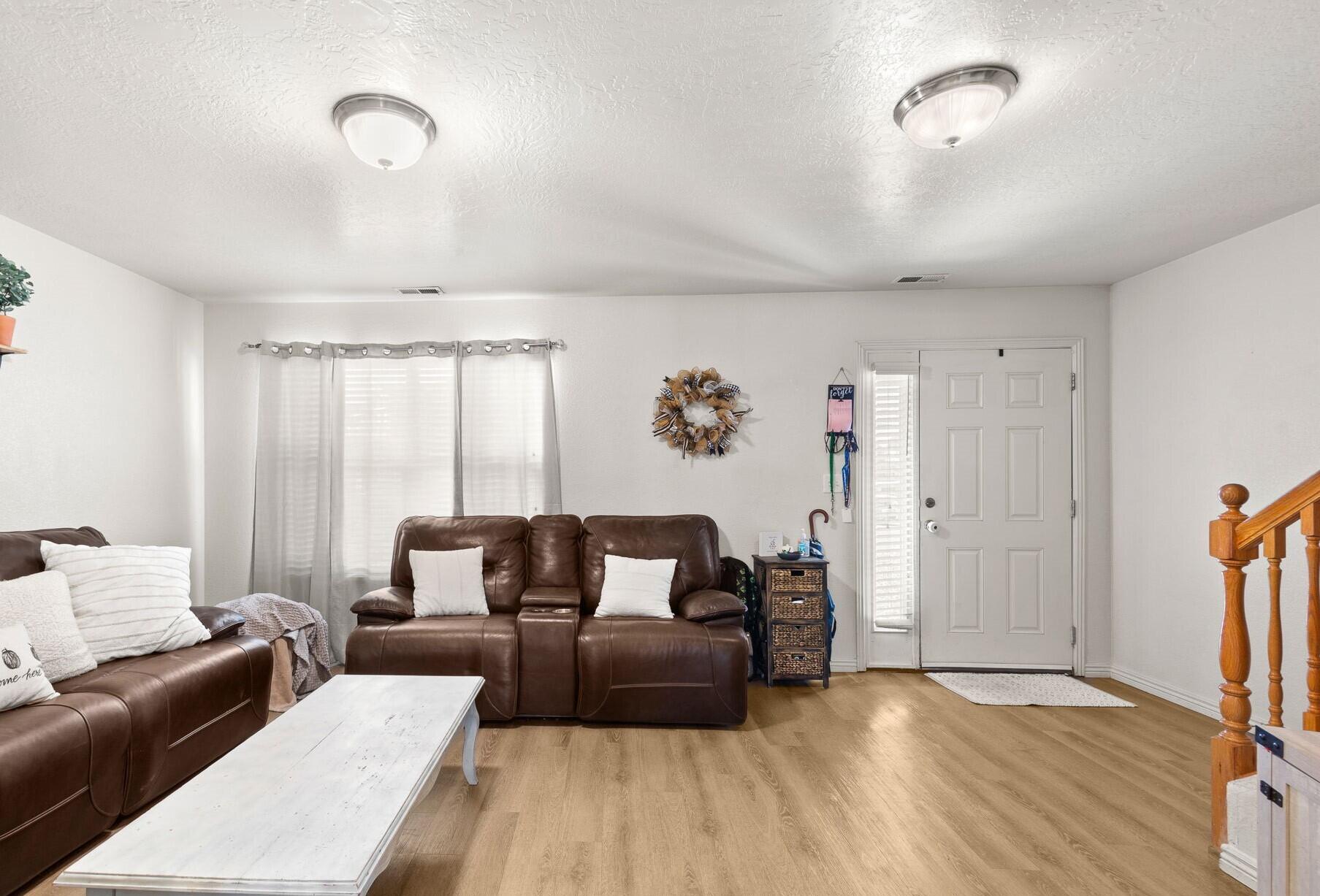 HIDDEN VALLEY TOWN HOMES - Residential