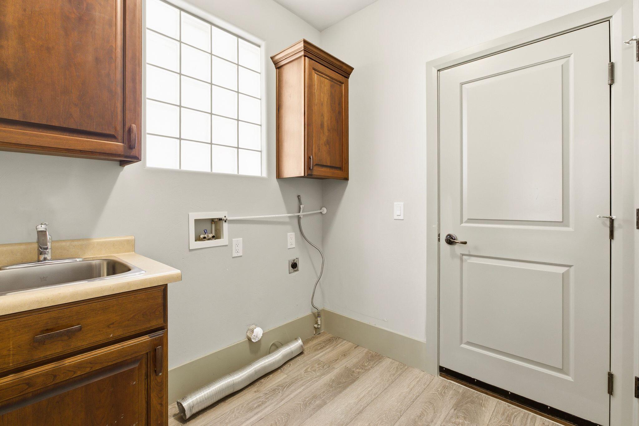 WAILEA FALLS AT STONEBRIDGE - Residential