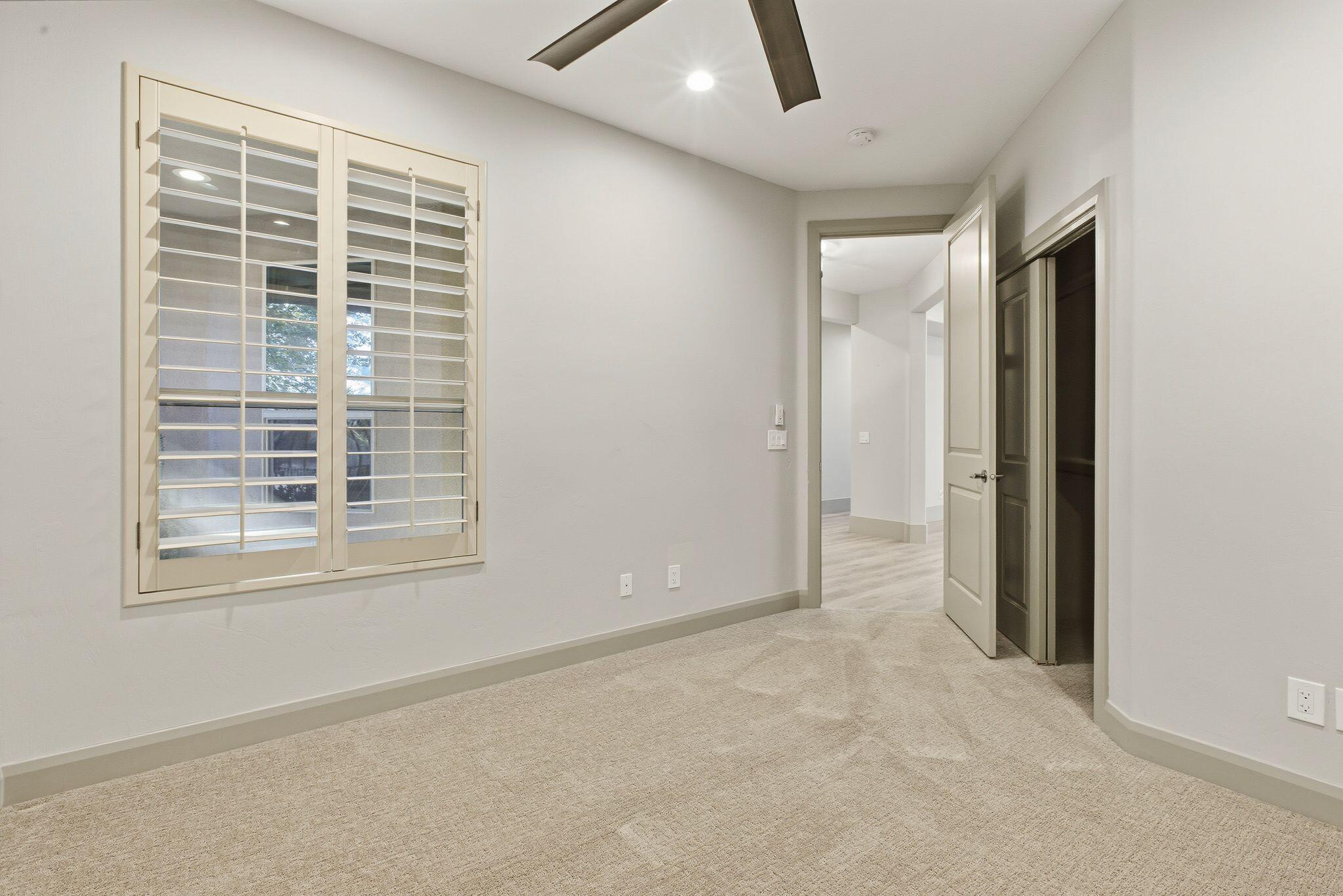 WAILEA FALLS AT STONEBRIDGE - Residential